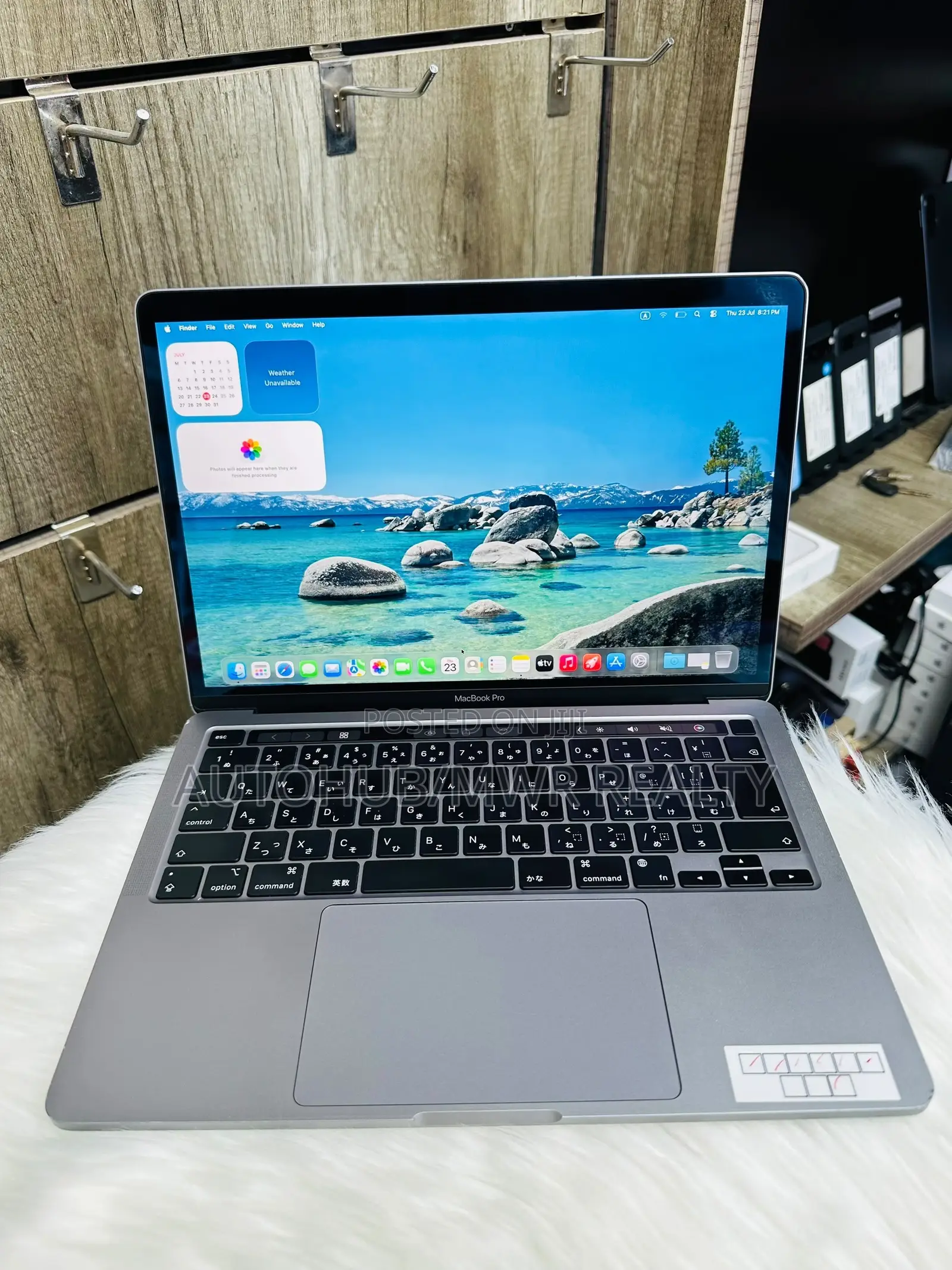 Laptop Apple MacBook Pro 2022 M2 16GB Intel Core i7 SSD 512GB