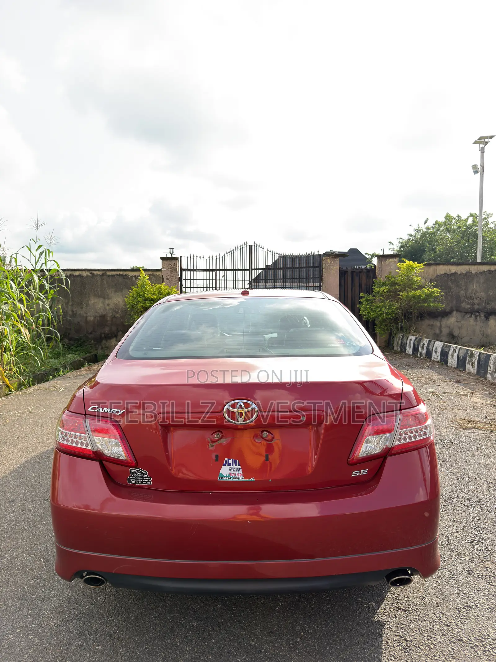 Toyota Camry SE 4dr Sedan (2.5L 4cyl 6AM) 2010 Red