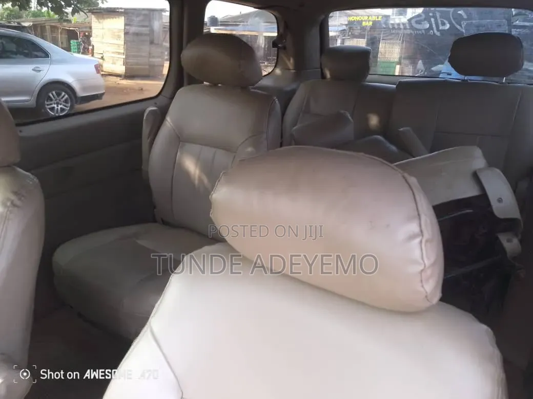 Toyota Sienna 2000 Blue