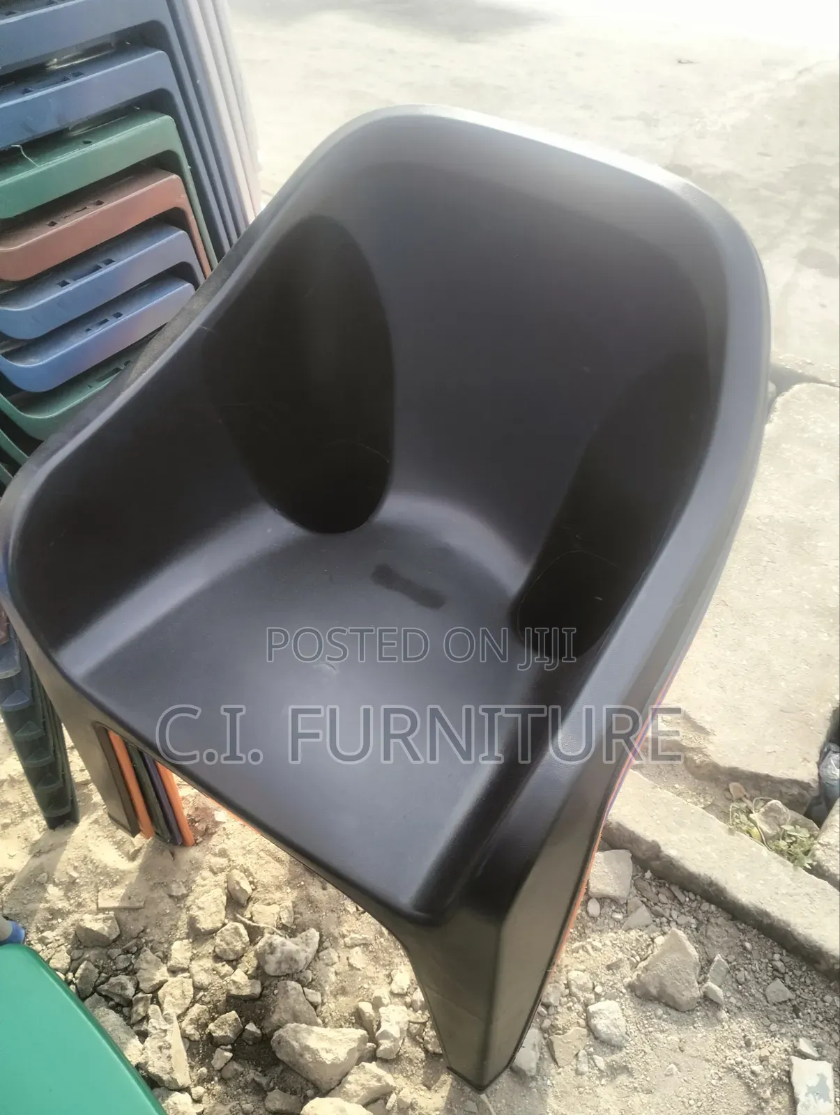Good Plastic Bucket Chairs Four Leg