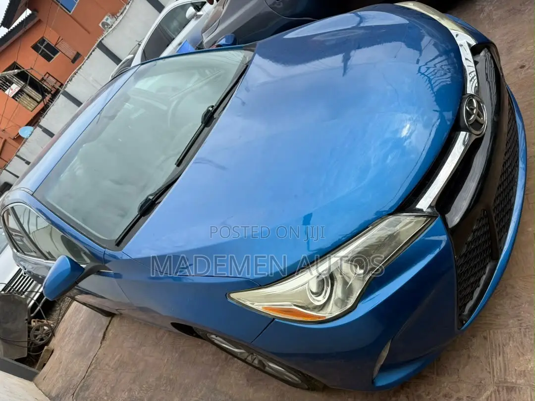 Toyota Camry SE 4dr Sedan (2.5L 4cyl 6A) 2016 Blue