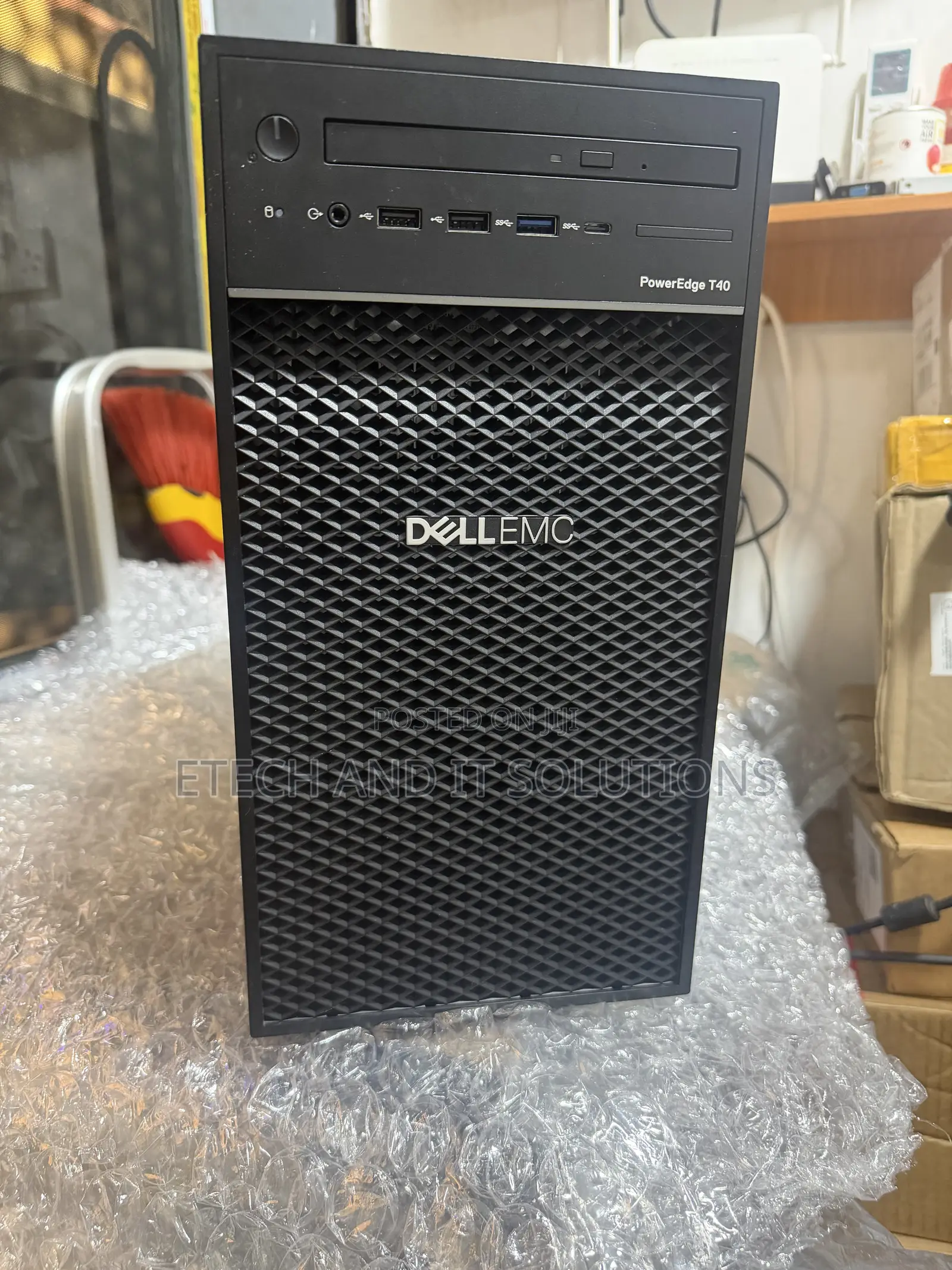 Server Dell PowerEdge T40 16GB Intel Xeon SSD 1T