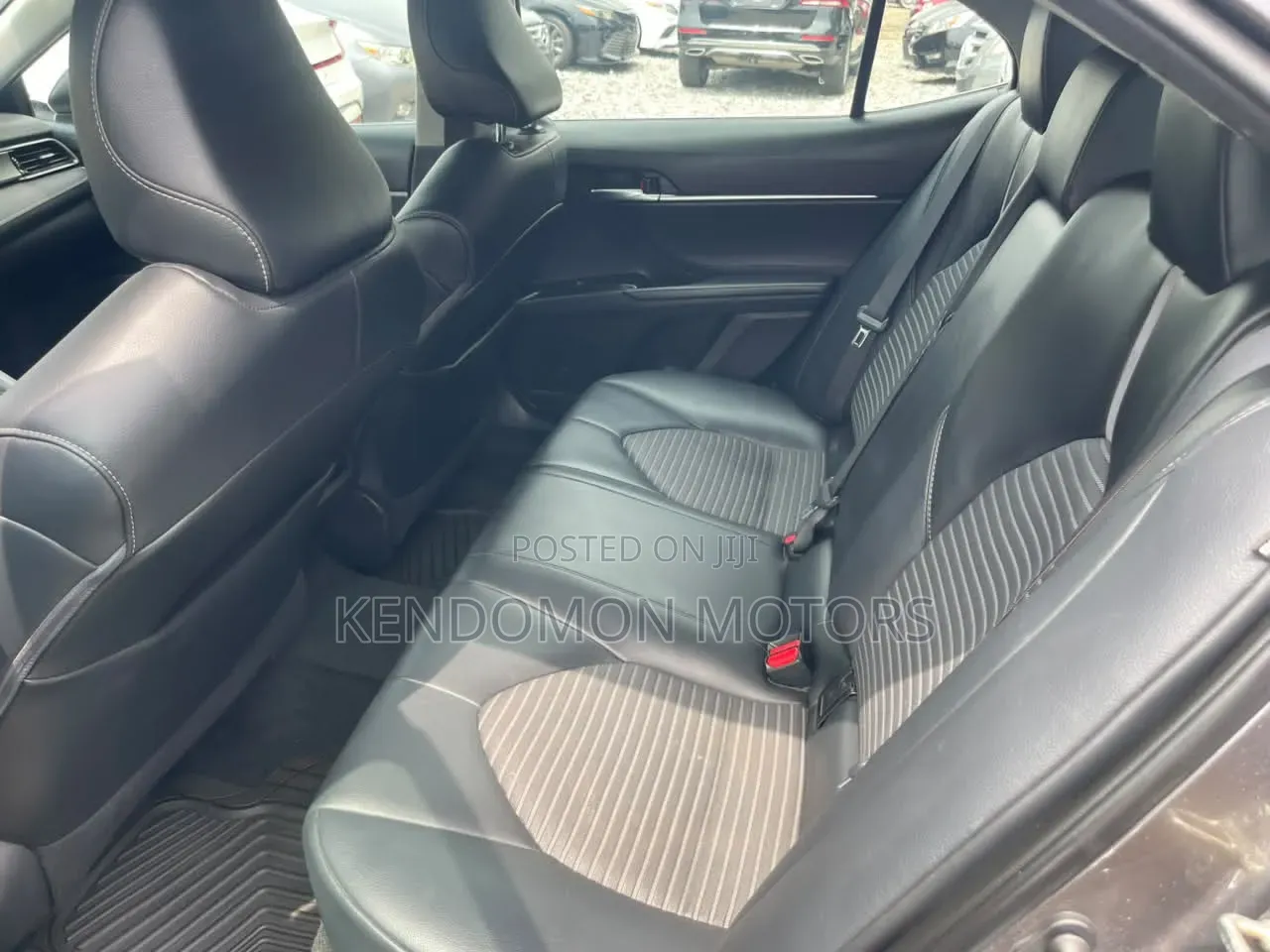 Toyota Camry 2020 Brown