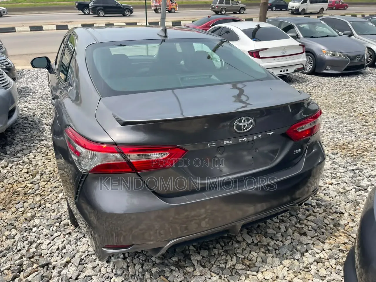 Toyota Camry 2020 Brown