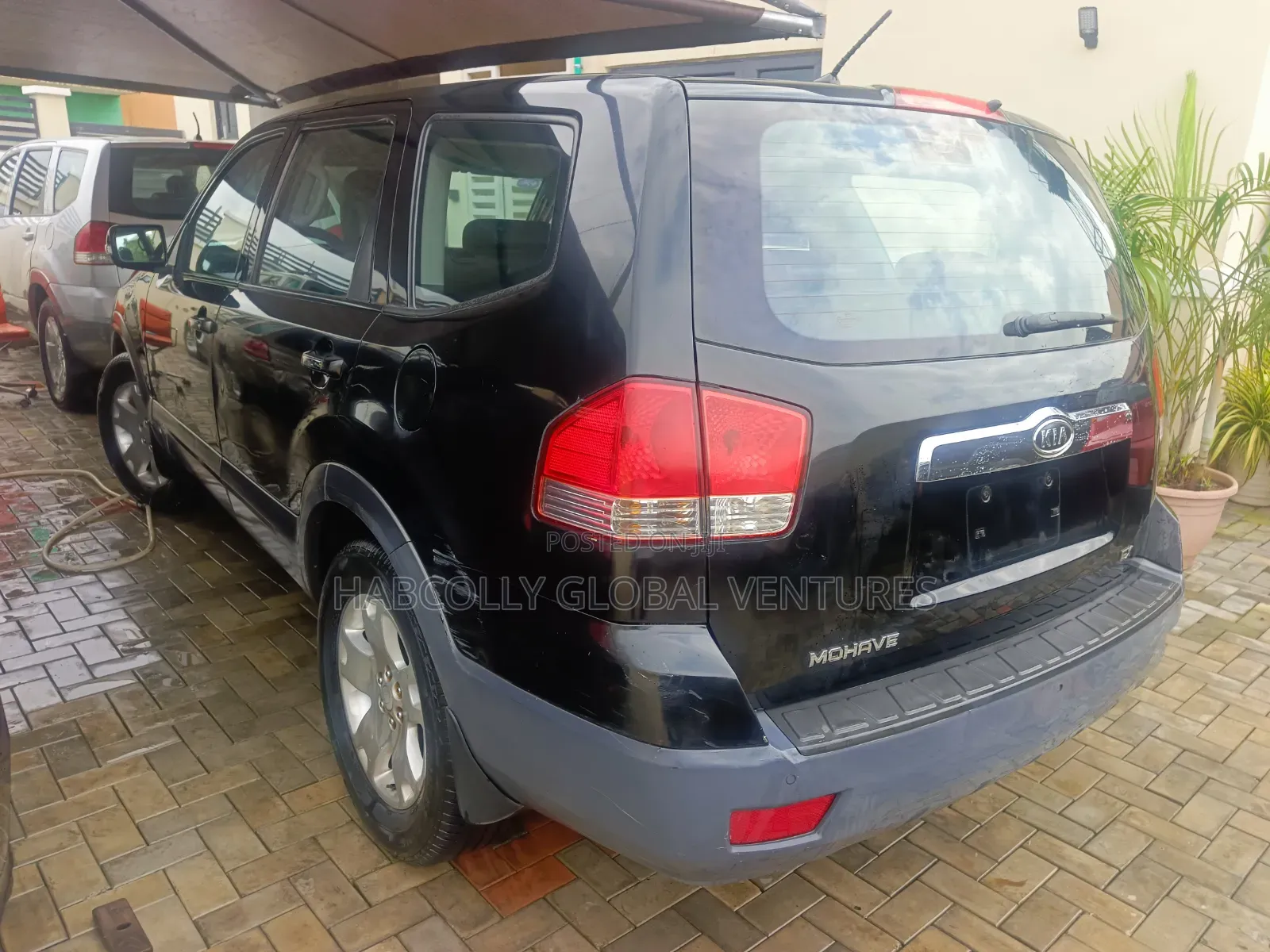 Kia Mohave 2010 Black