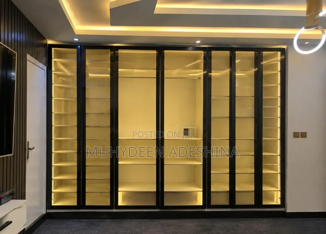 8ft by 10ft Wardrobe Shoe and Bag Rack