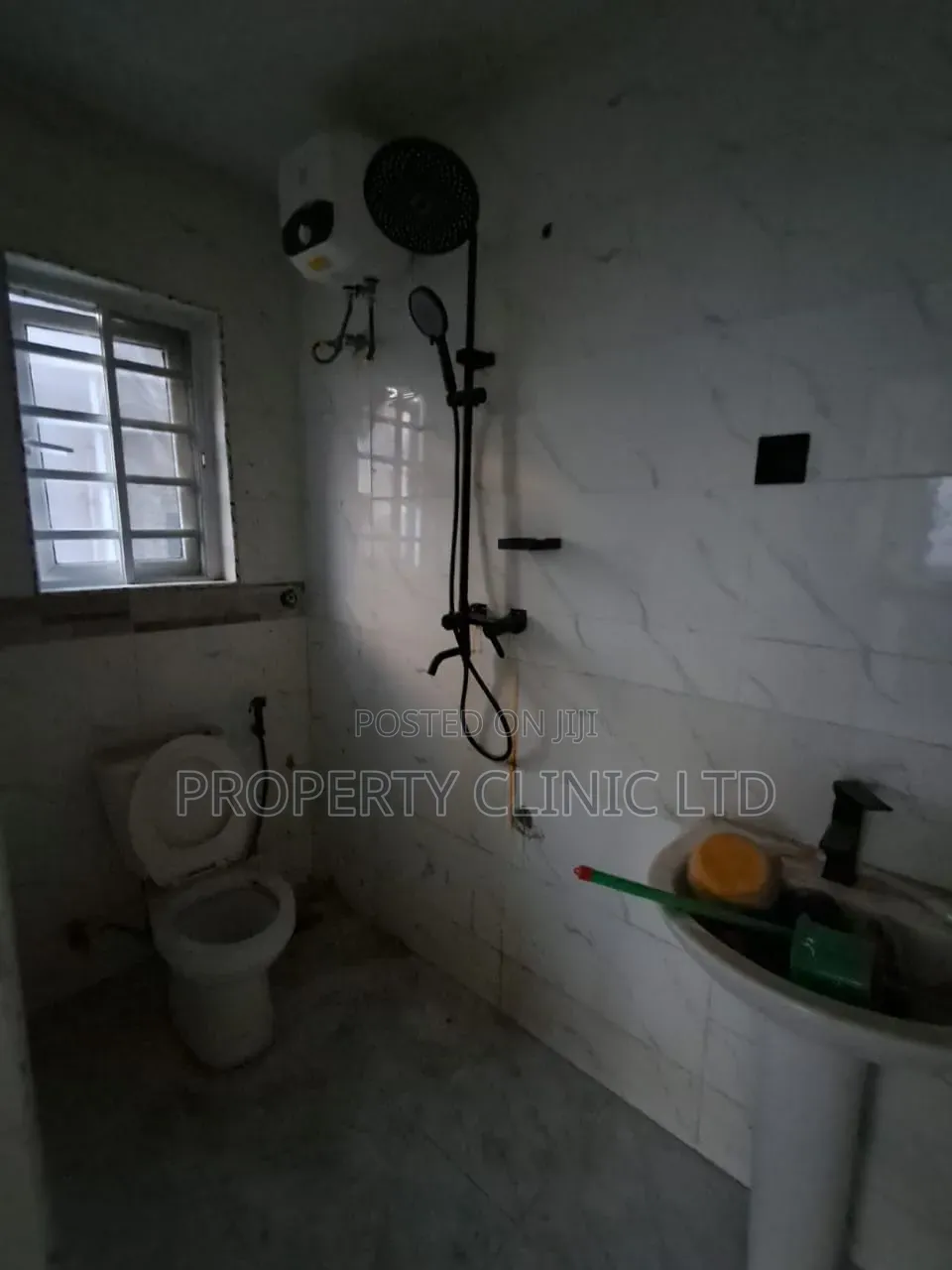 2bdrm Apartment in Alagomeji for rent