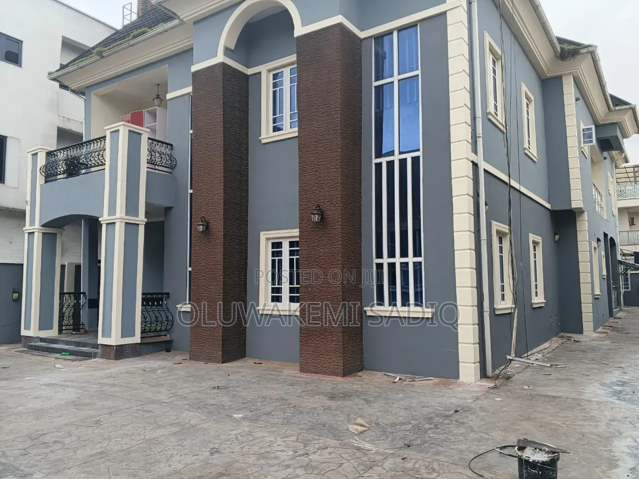 5bdrm Duplex in Ikeja Gra for rent