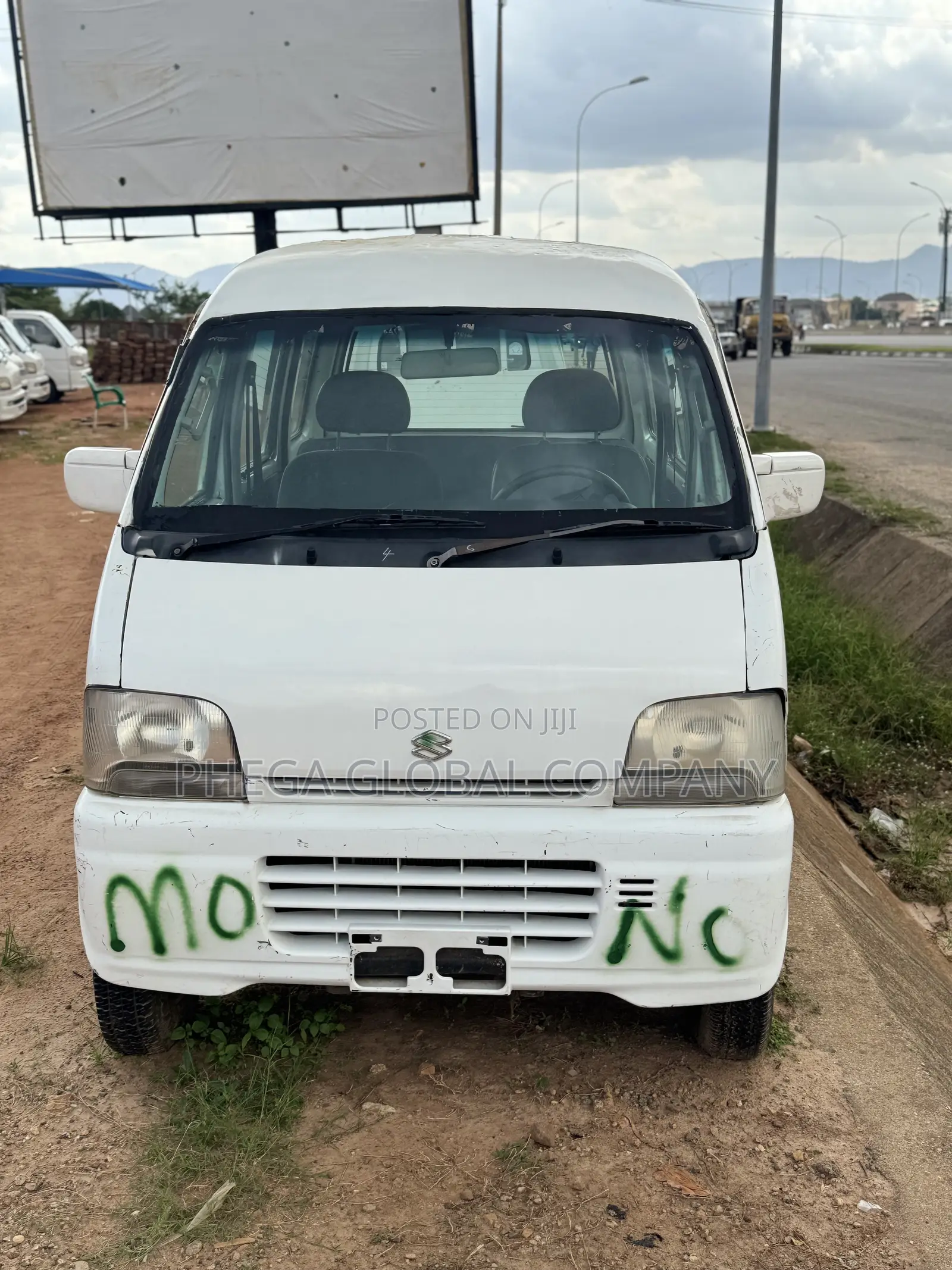 Suzuki Every 2010 White