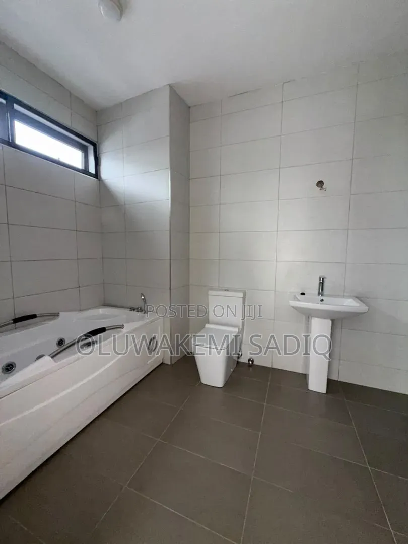 4bdrm Duplex in Ikeja Opebi for sale