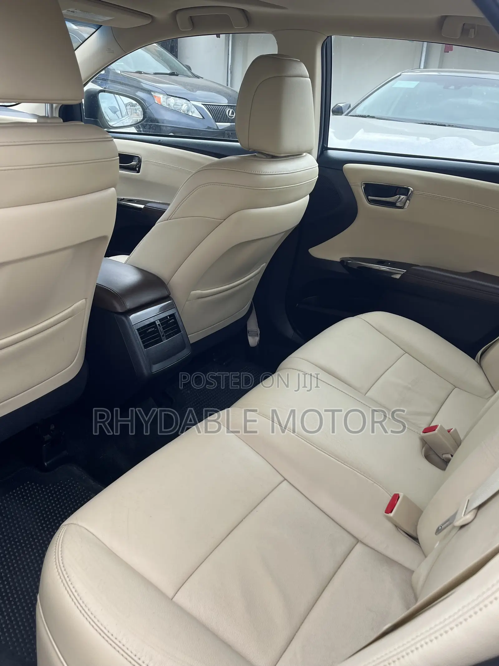 Toyota Avalon 2015 Gold