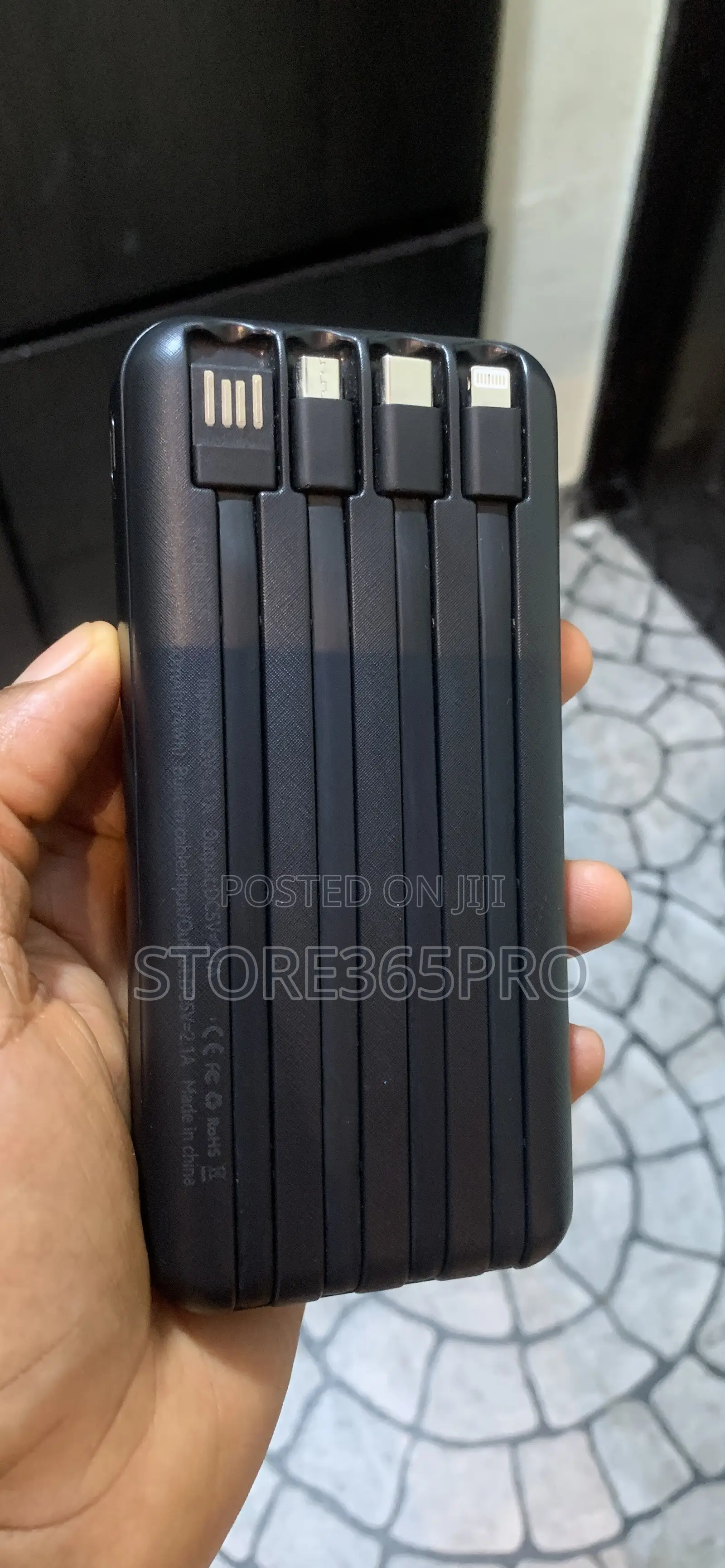20000mah Wireless Power Bank With in Built Charging Cord