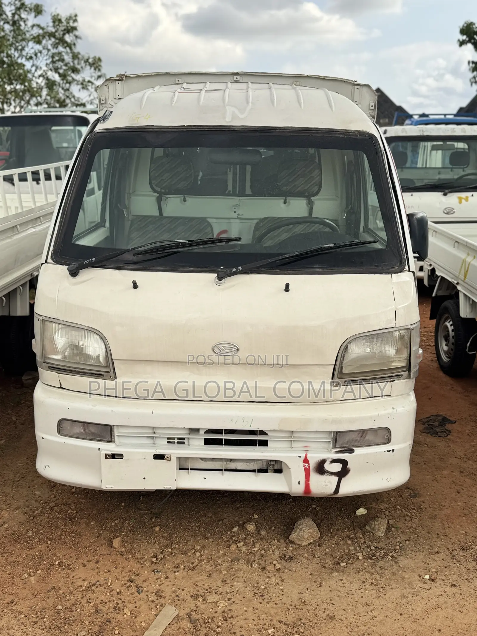 Hijet Mini Van