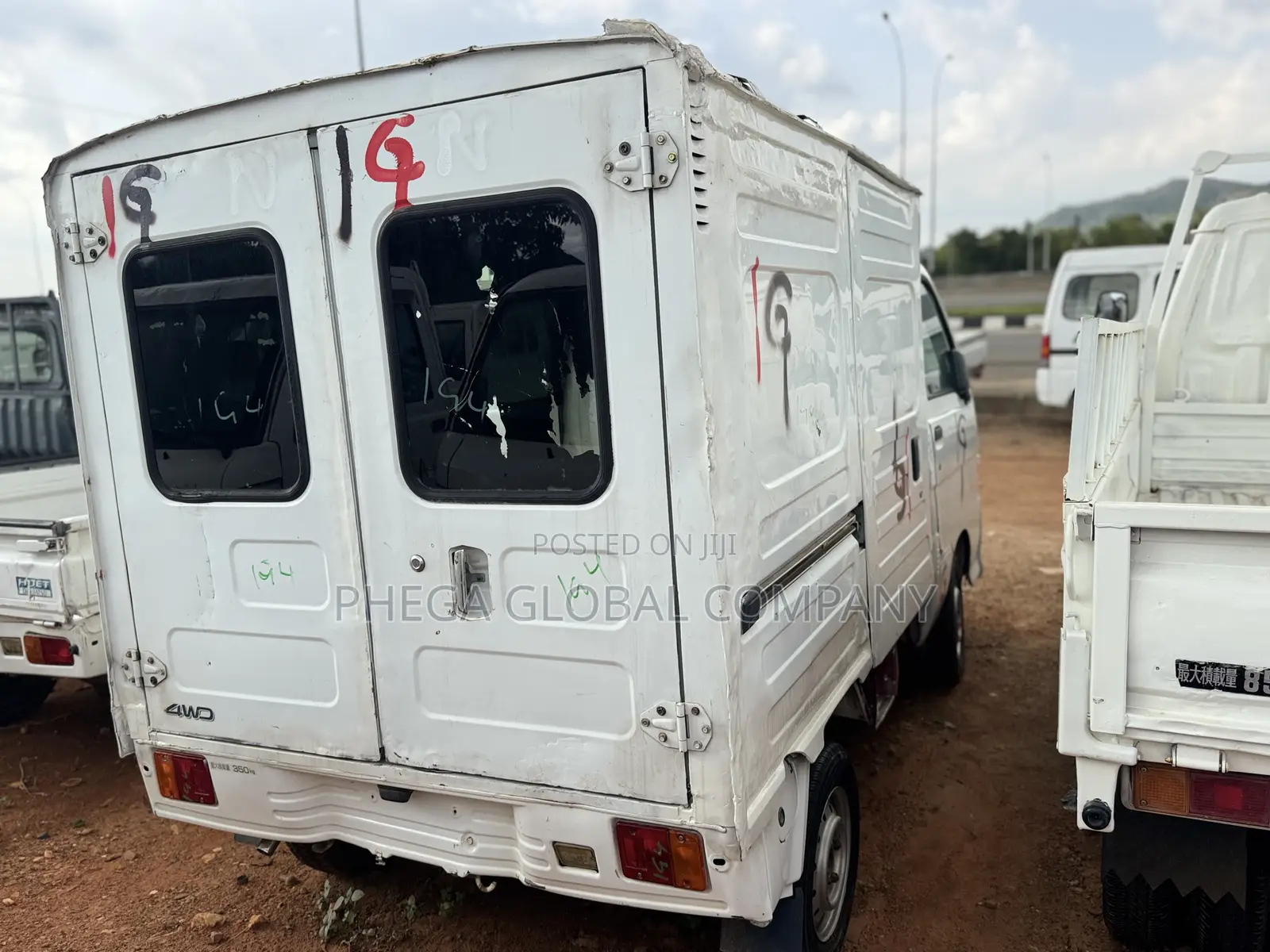 Hijet Mini Van