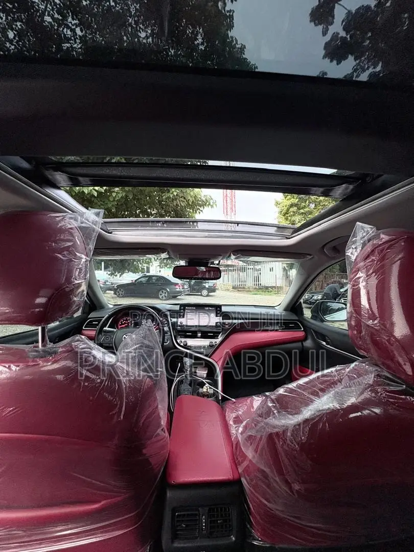 Toyota Camry 2021 White