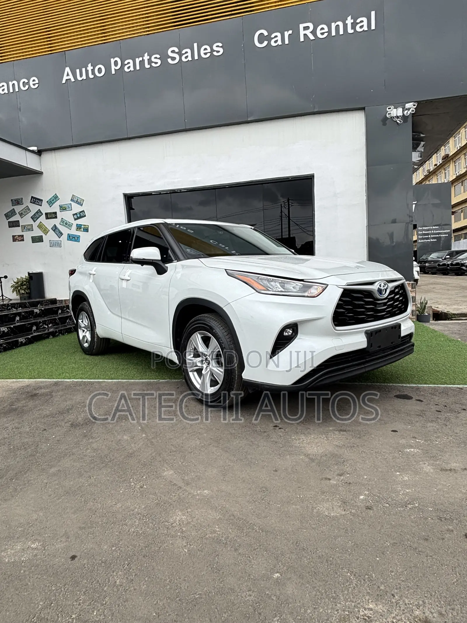 Toyota Highlander L 2022 White
