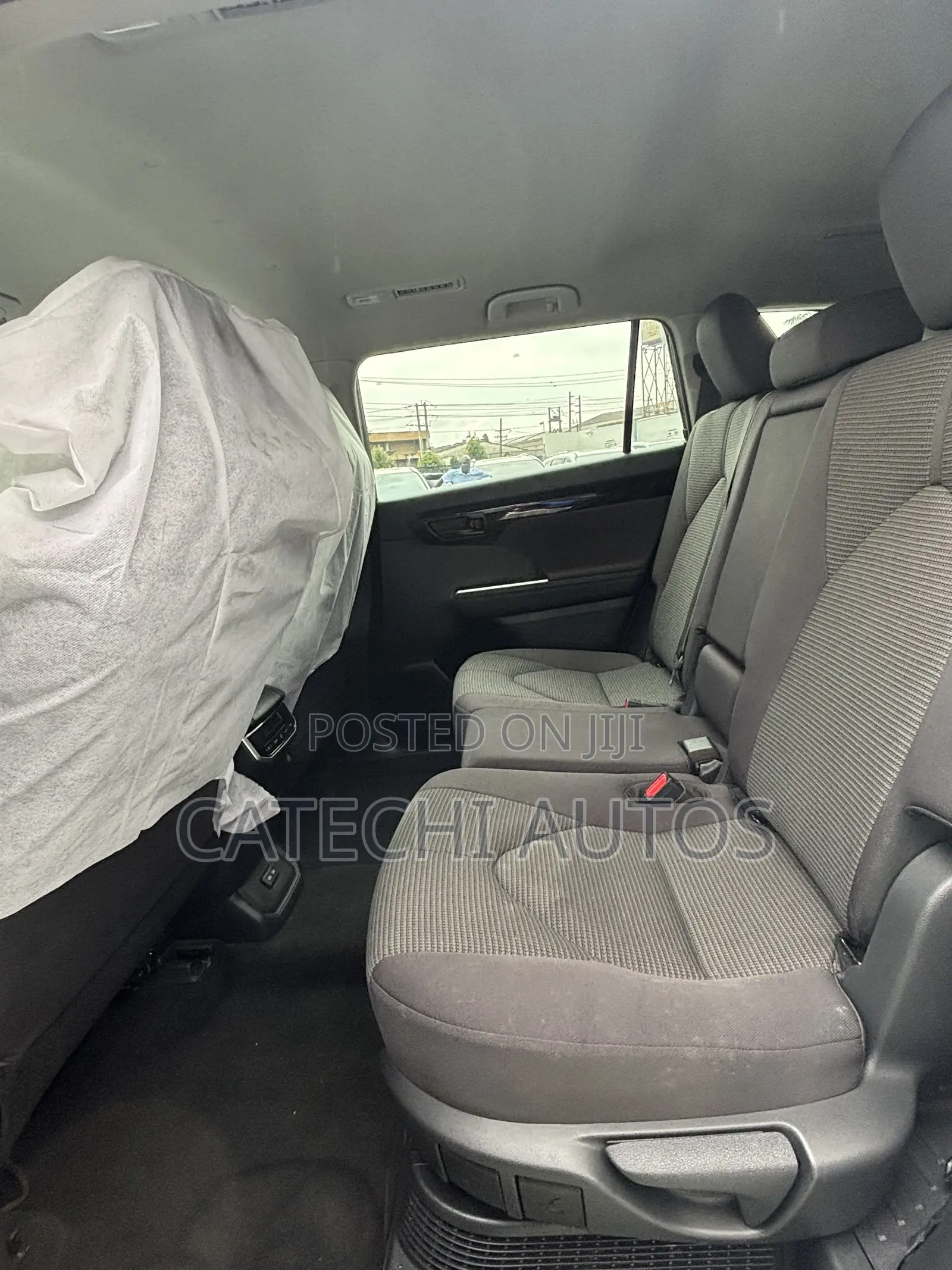 Toyota Highlander L 2022 White