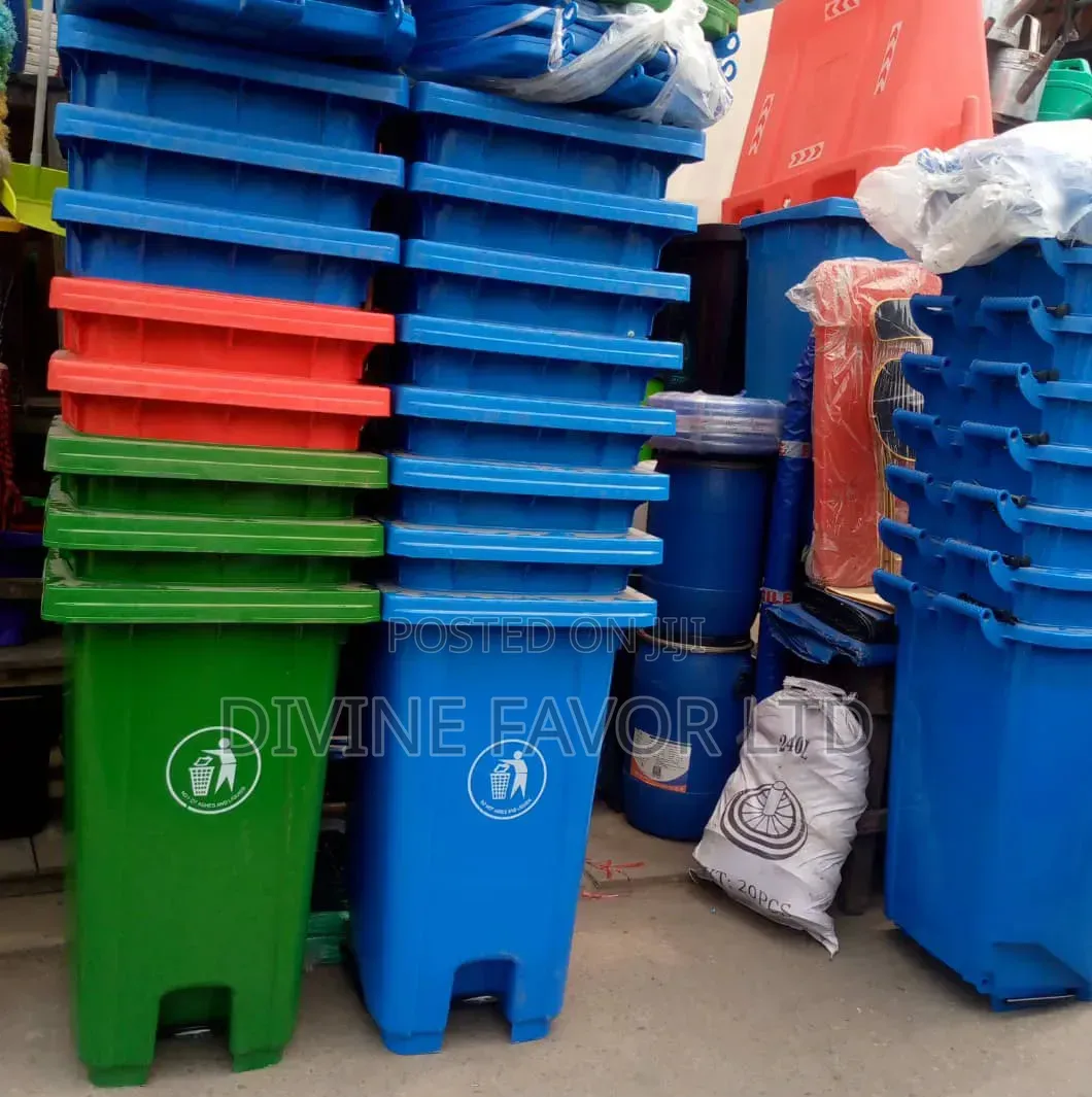 Imported Pedal Dusbin 240 Litres