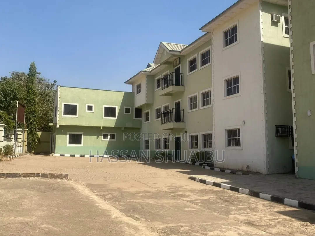 Massive 2700sqm Multipurpose Commercial Complex in Karu