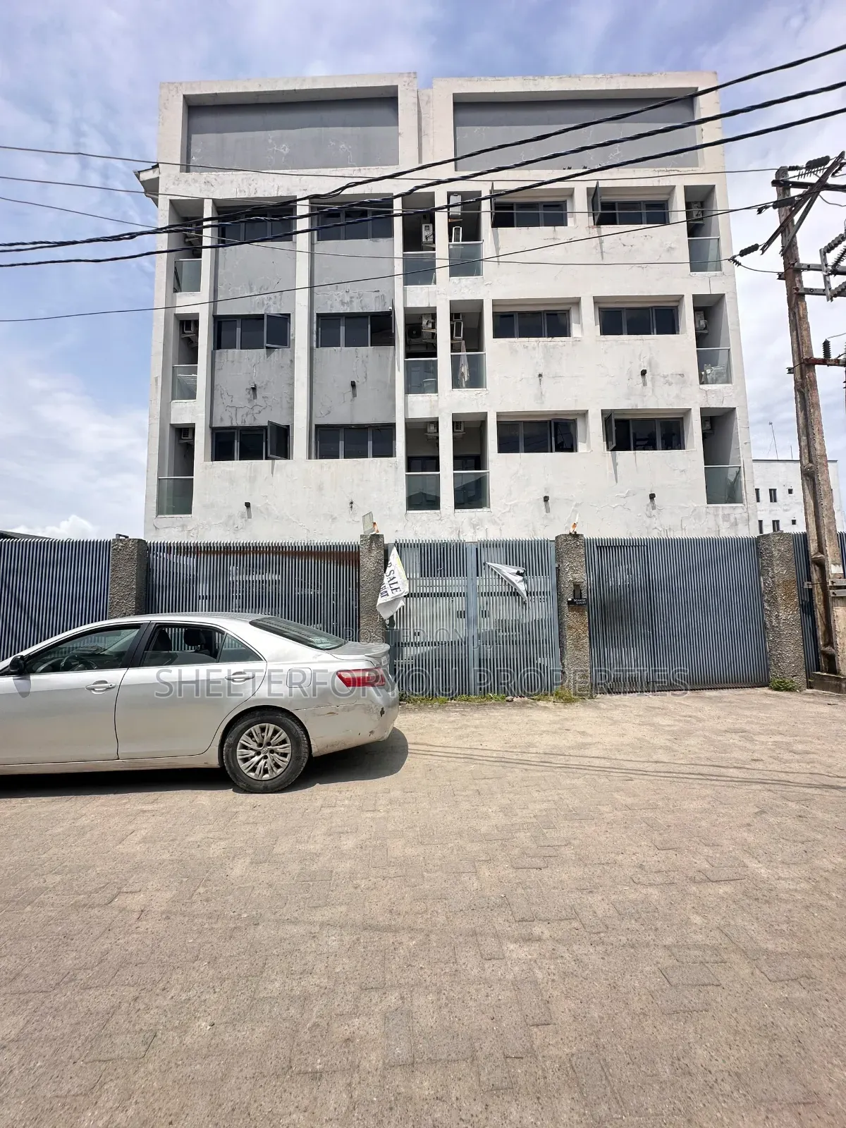 Furnished 2bdrm Apartment in Ikate for sale