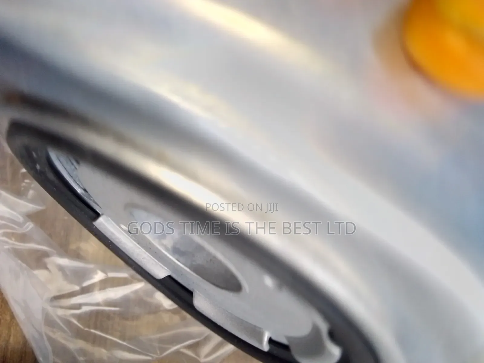 Oil Coolant for Renault 2010 -2013 Model Brand New .