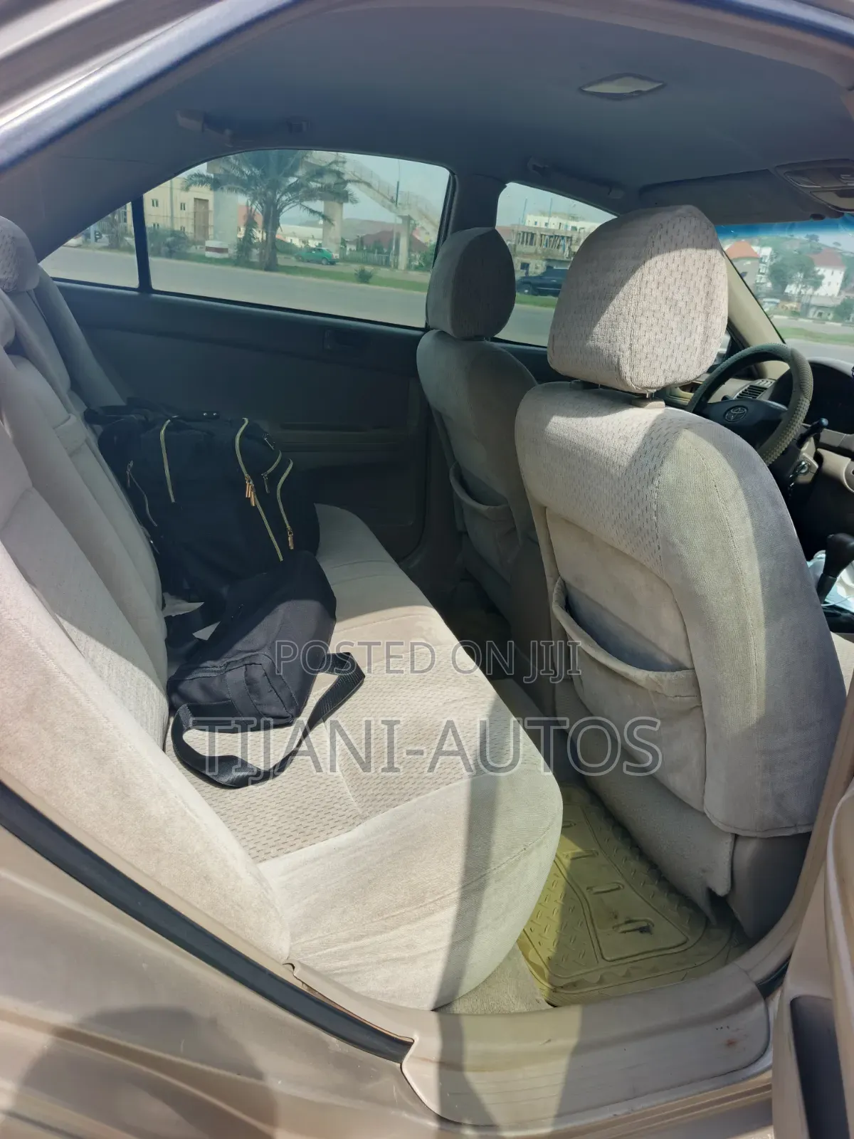 Toyota Camry 2004 Gold