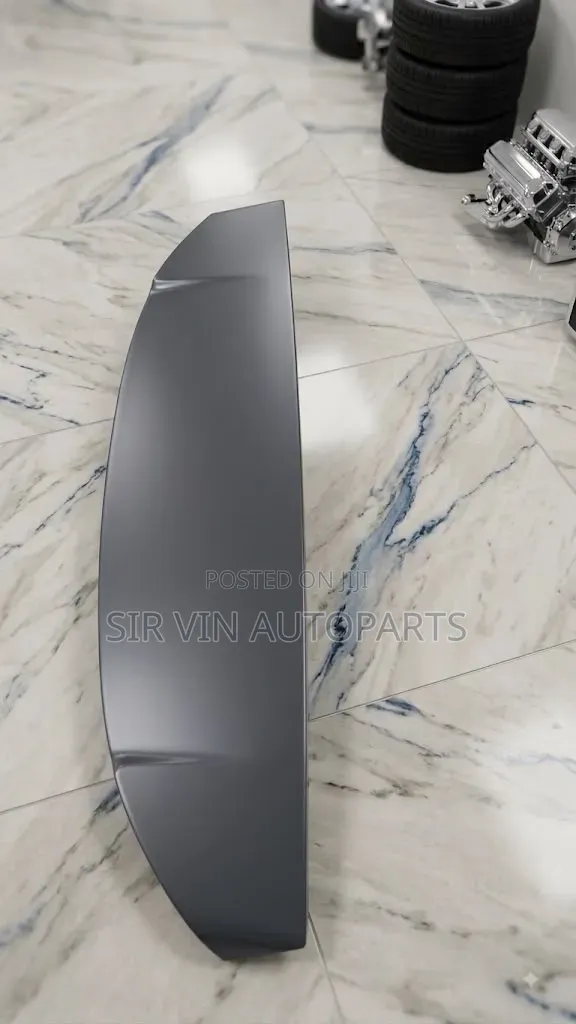 Boot Spoiler Toyota Highlander 2012