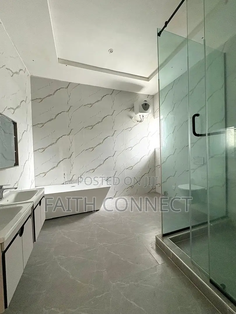 4bdrm Duplex in VGC / Ajah for sale