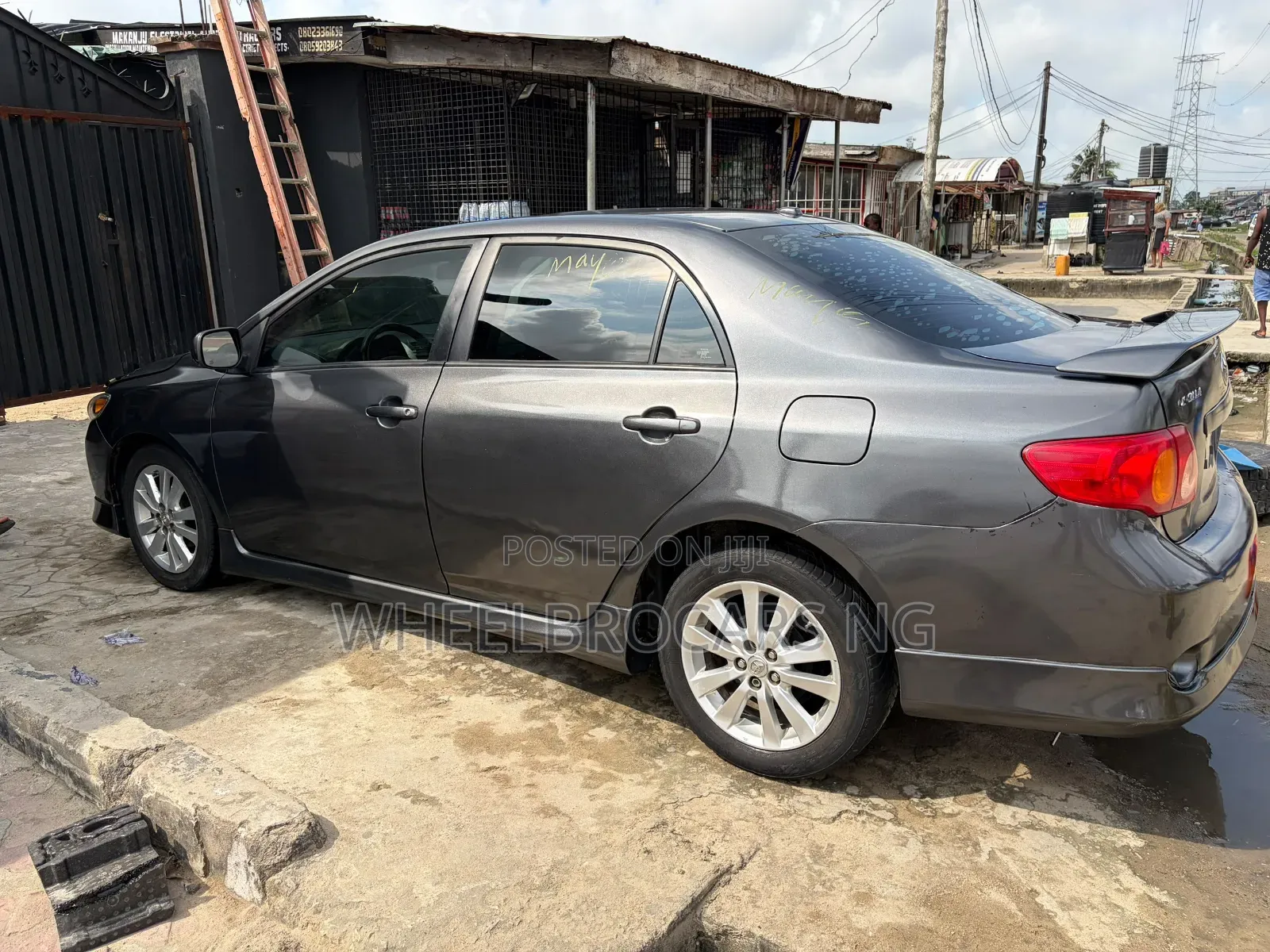 Toyota Corolla 2009 Gray