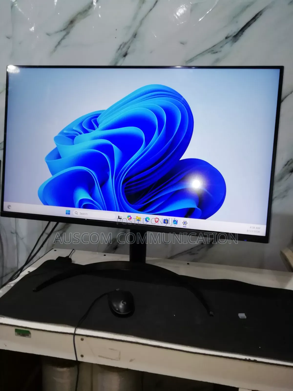 Crossover 32 UHD3840X2160 IPS 60hz 16:9 Ratio USB-C