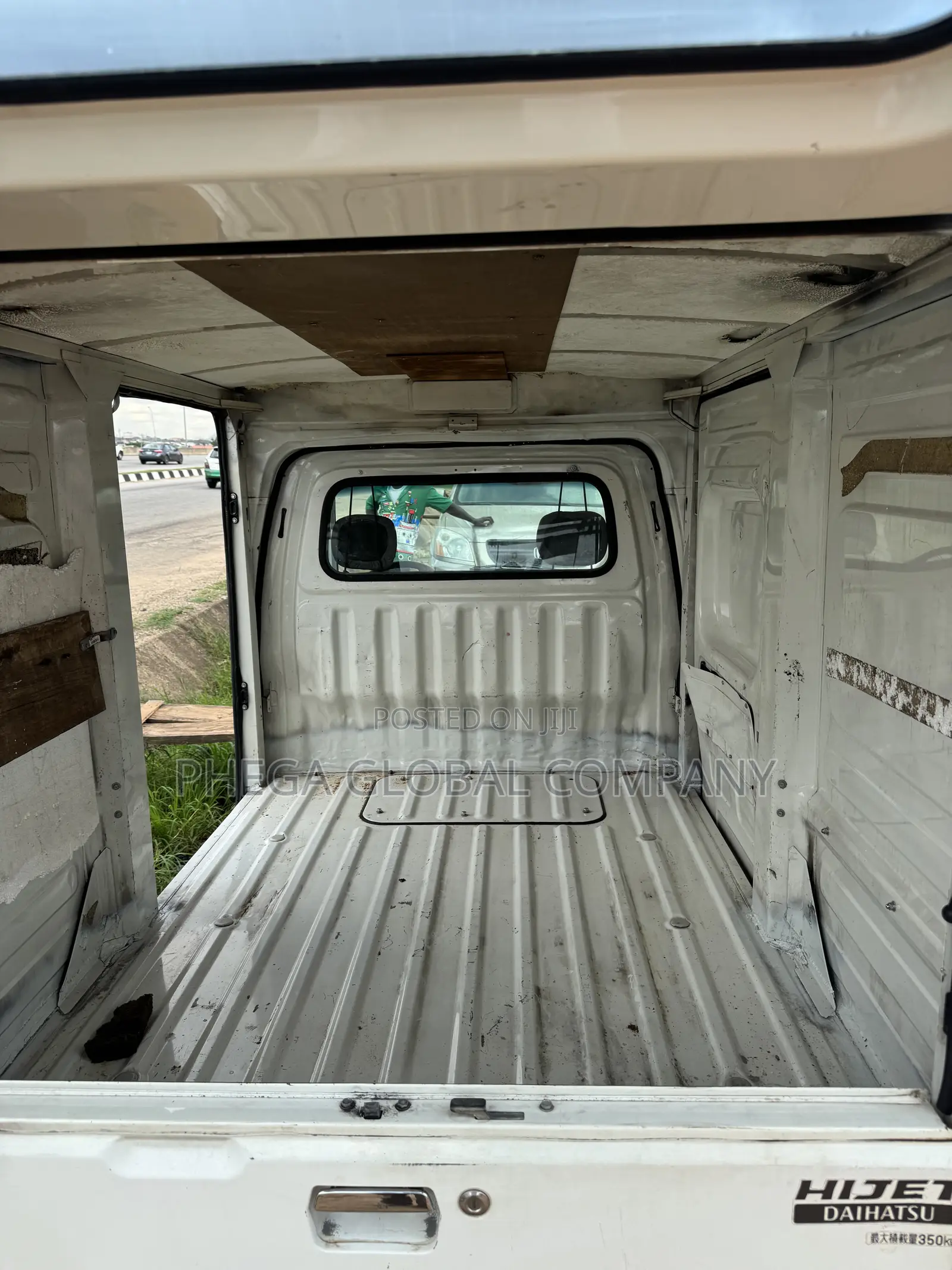 Hijet Mini Van
