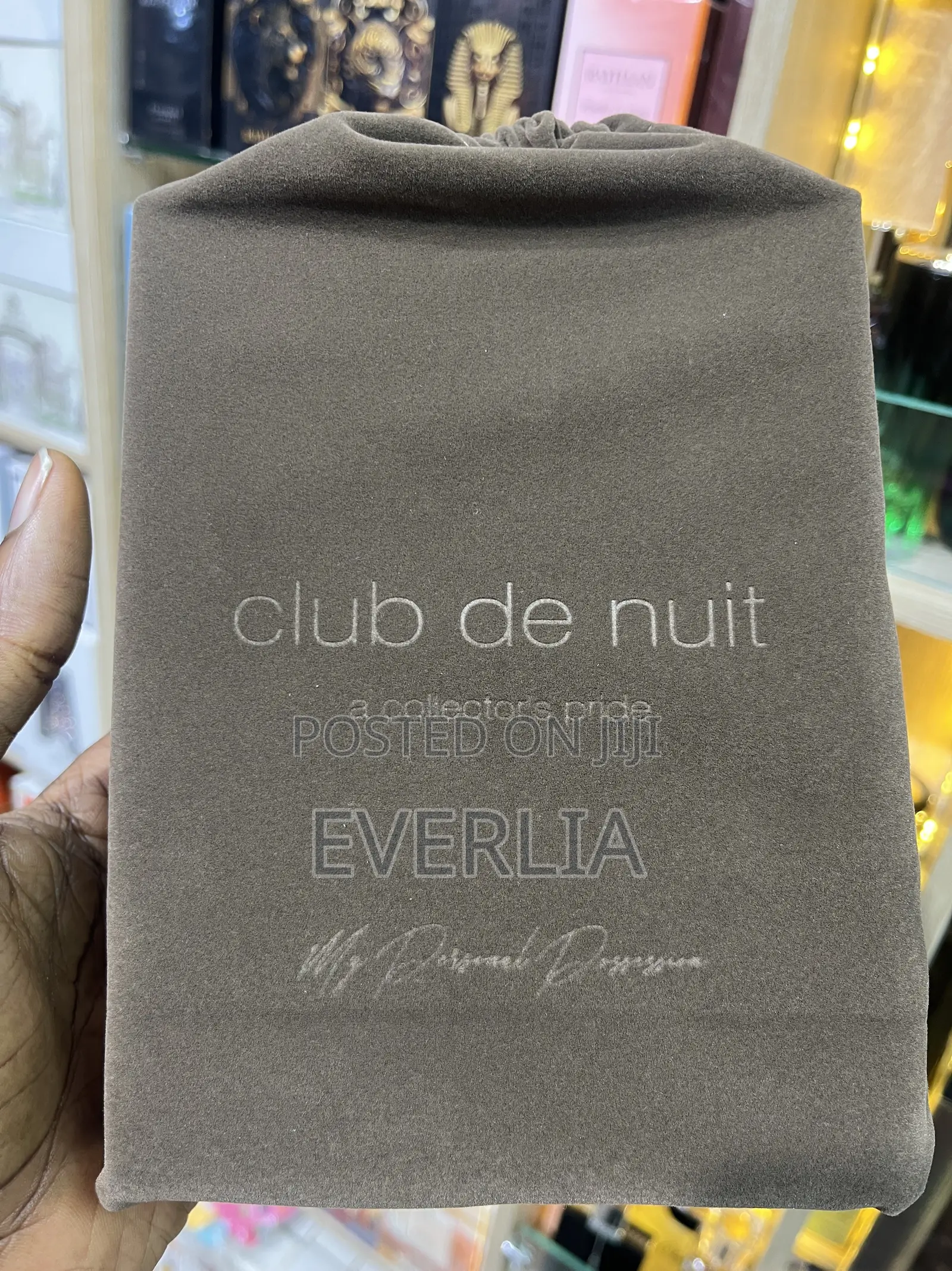 Armaf Club De Nuit Oud Parfum