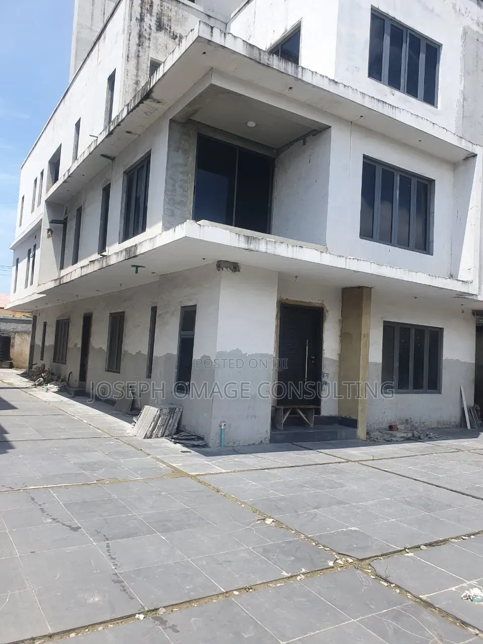5bdrm Duplex in Lekki Phase 1 for sale