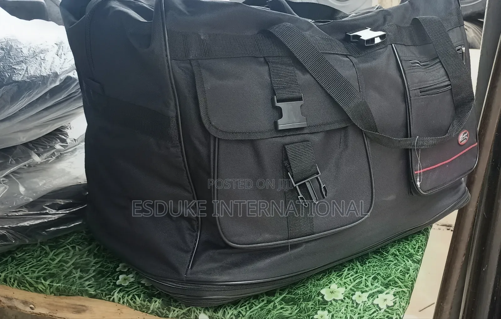 Expandable Traveling Bag