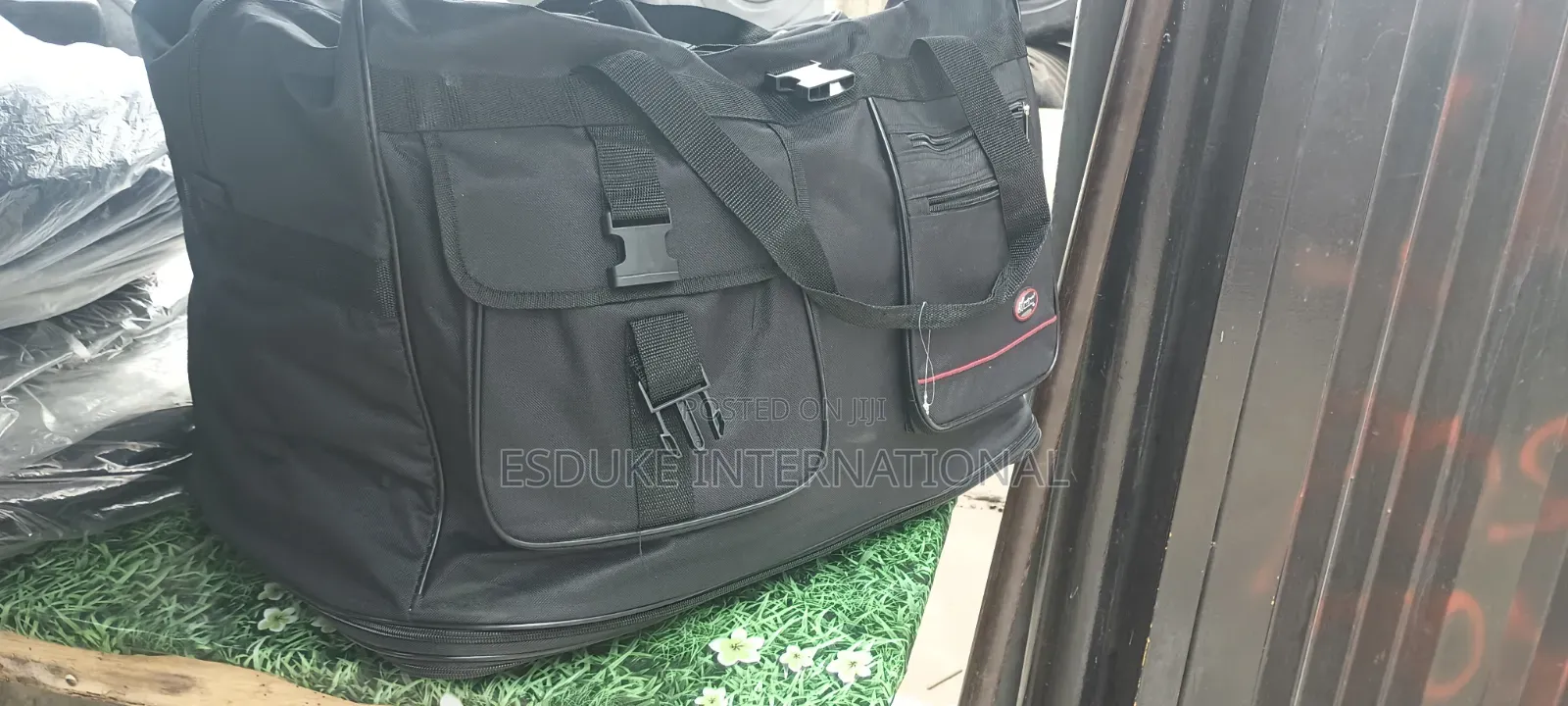 Expandable Traveling Bag