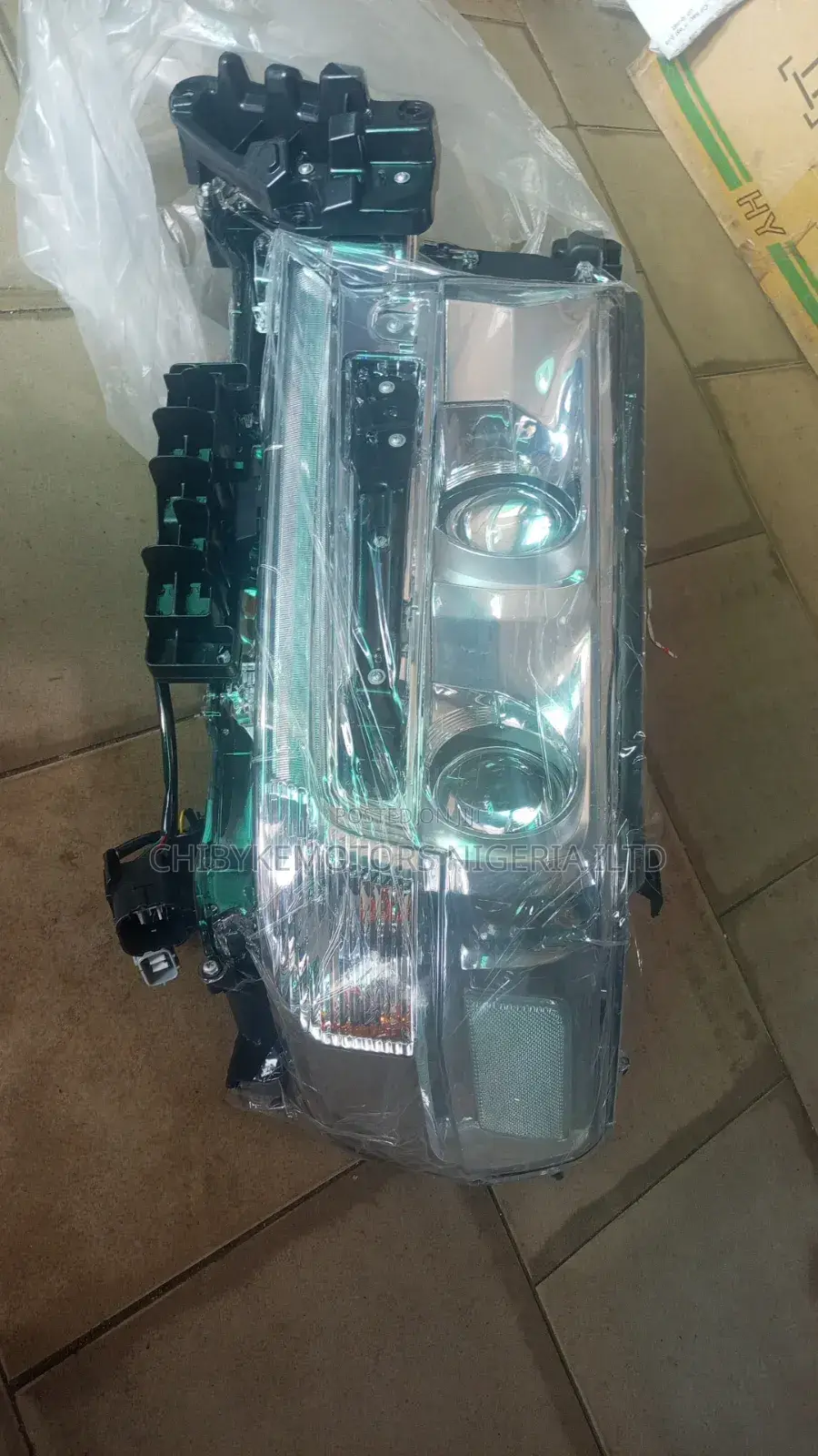 Toyota Land Cruiser 2020 Headlights