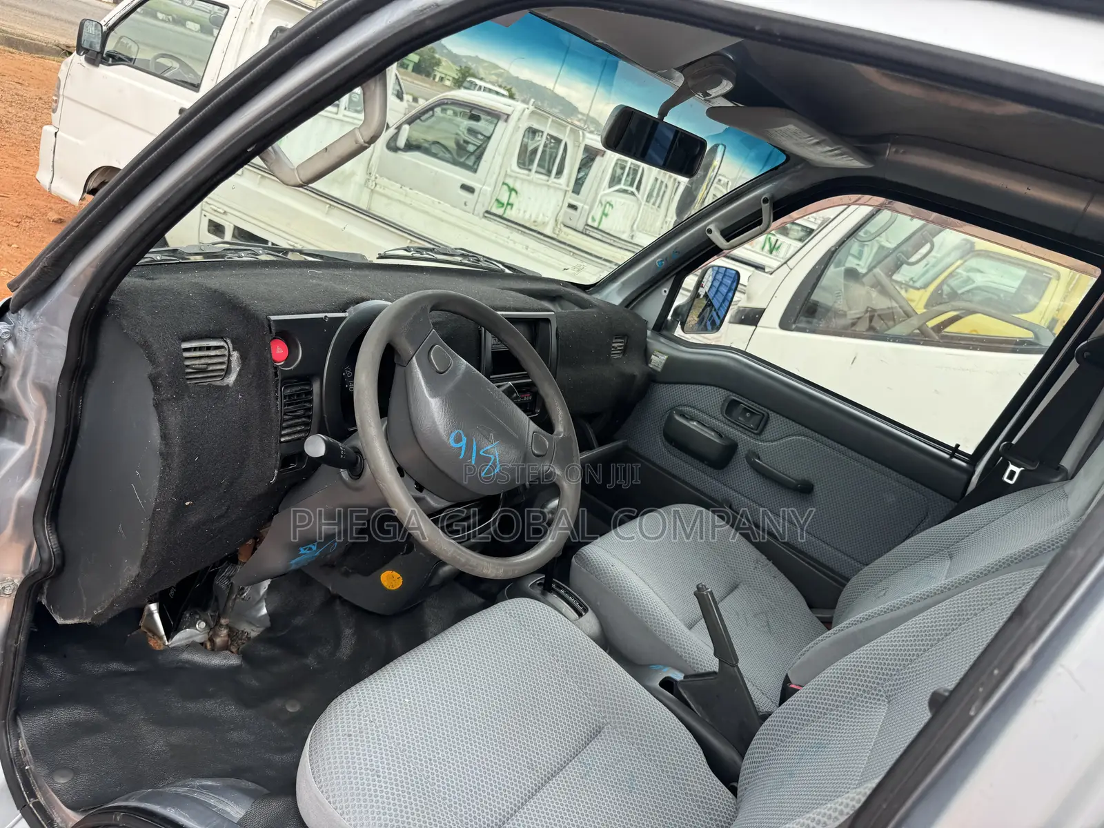 Daihatsu Hijet Mini Truck With Air Conditioning