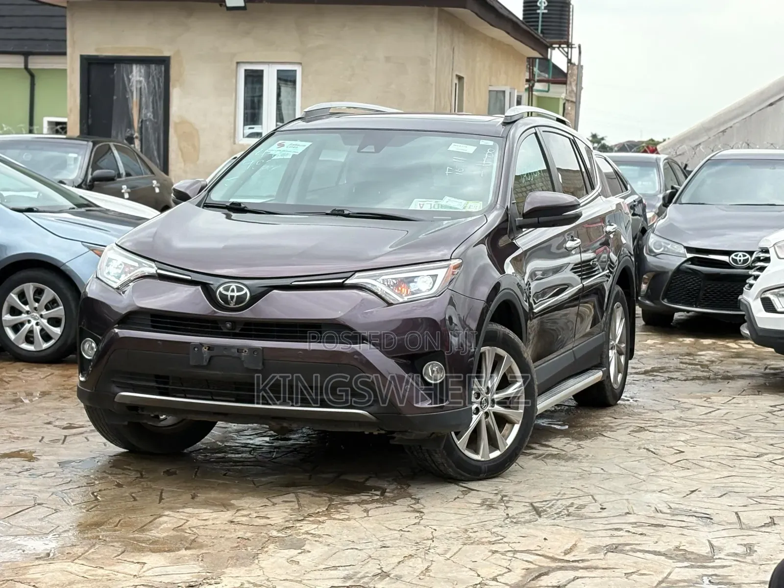 Toyota RAV4 2018 Burgundy