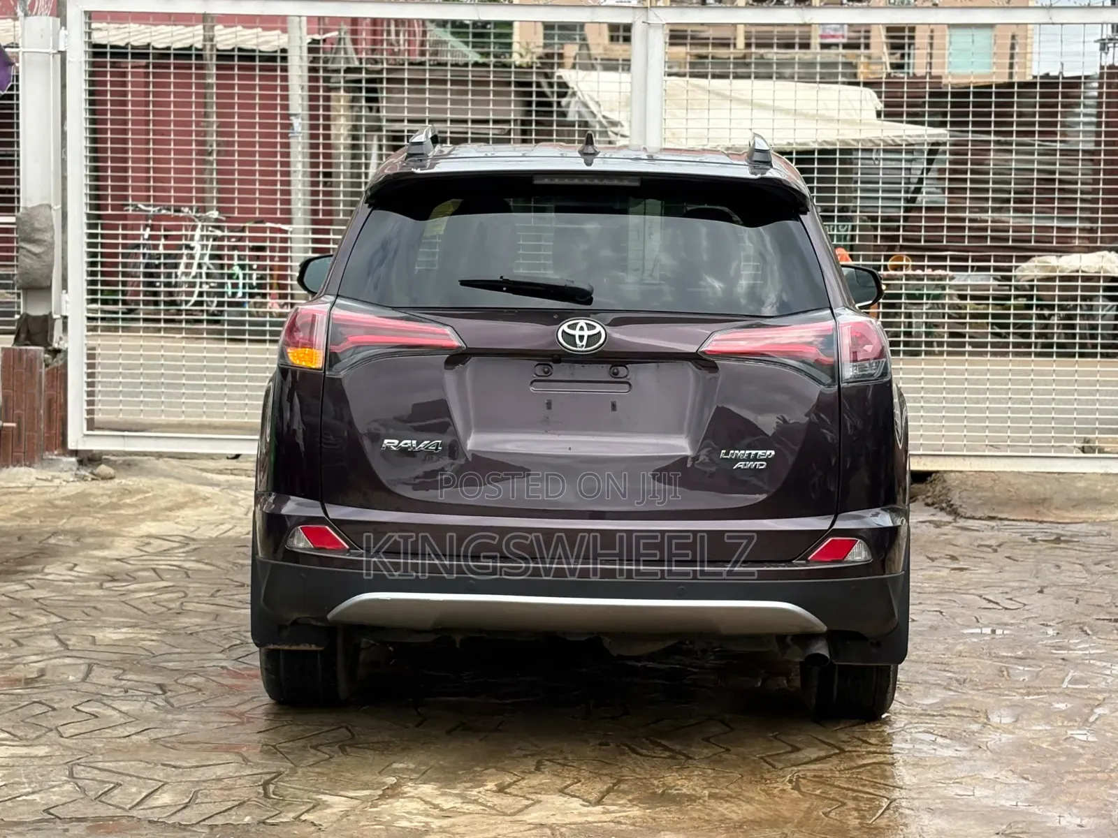 Toyota RAV4 2018 Burgundy