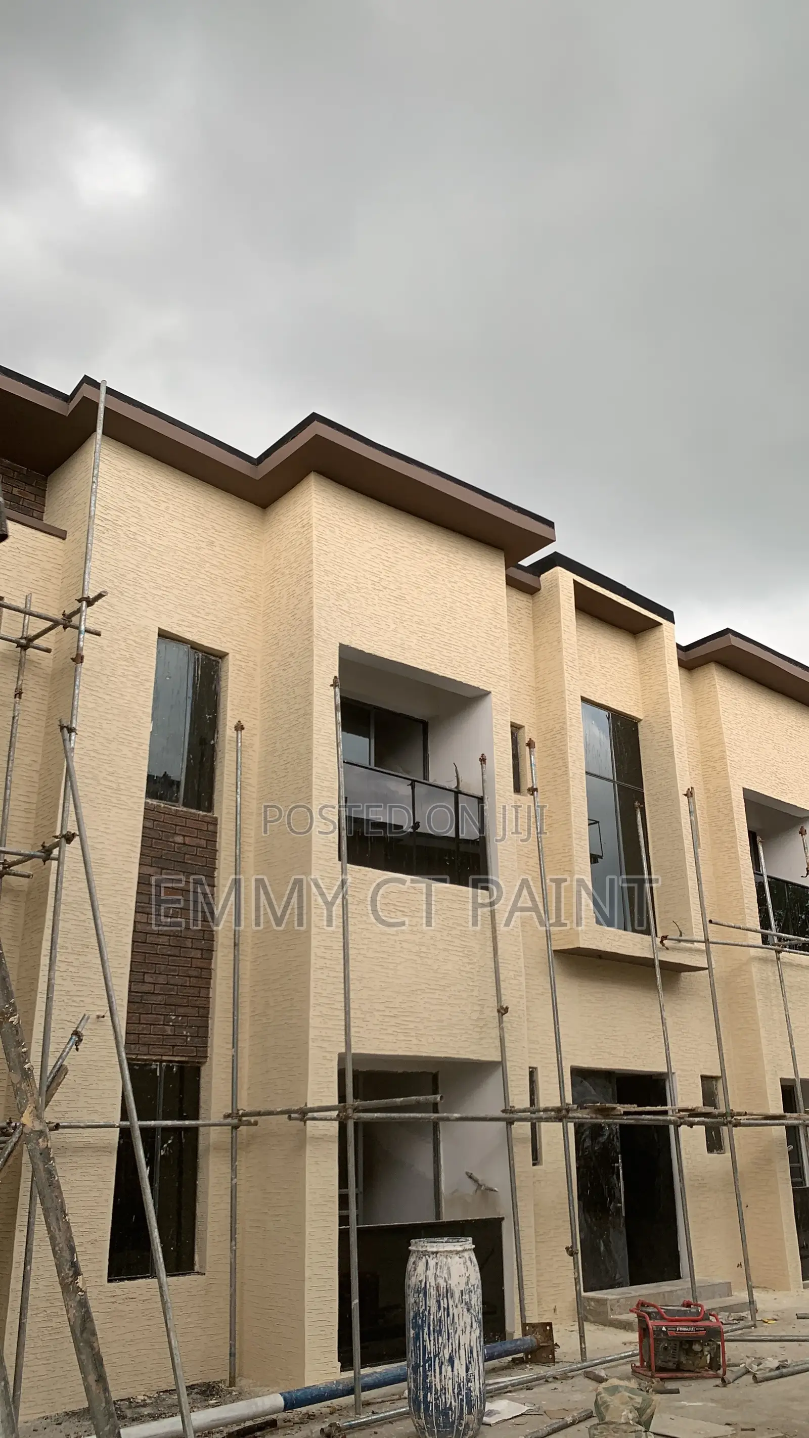 Gravitex Paint