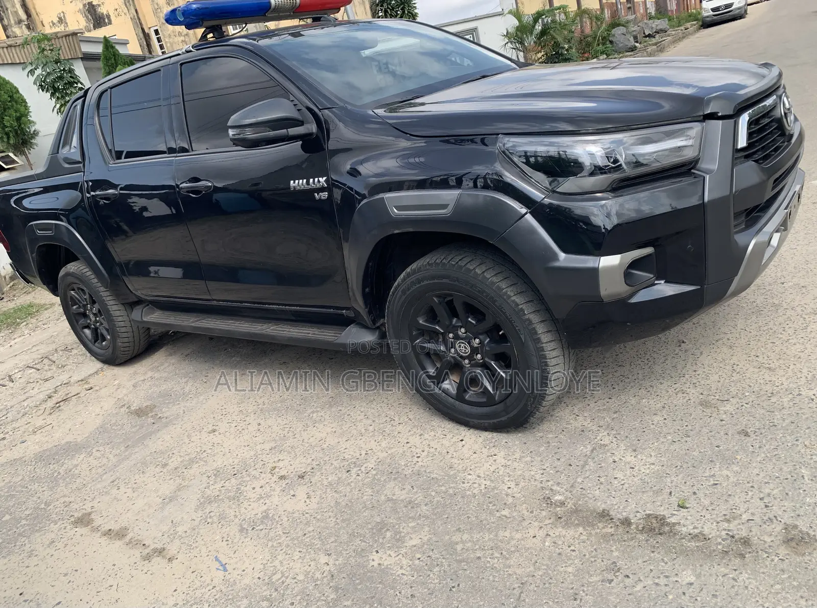 Toyota Hilux 2023 Black