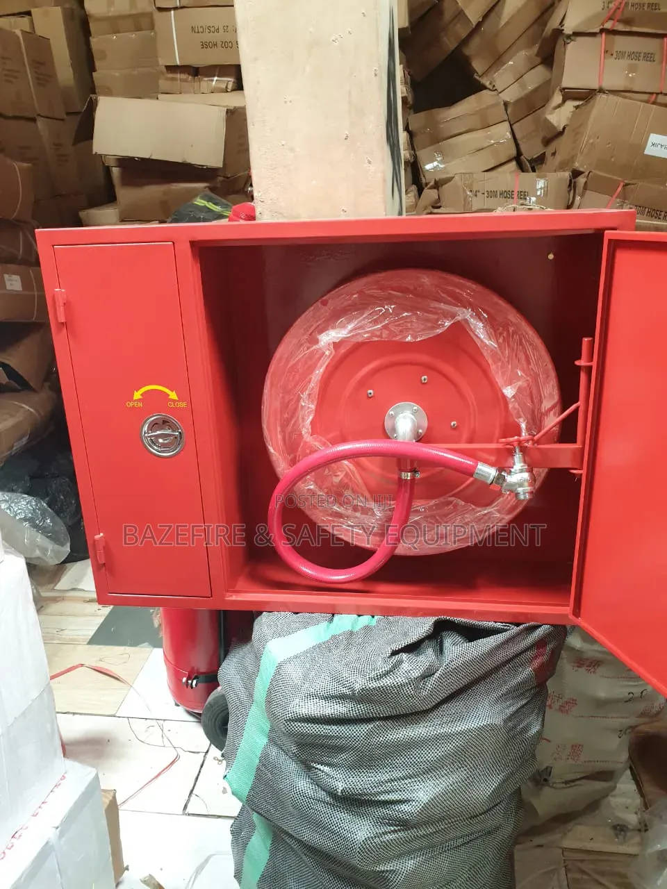 Fire Hose Reel Cabinet With Extinguisher