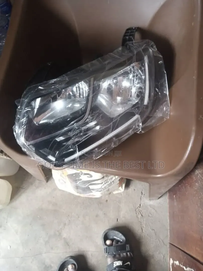 Head Lamp Set Renault Duster 2018 Model. Brand New