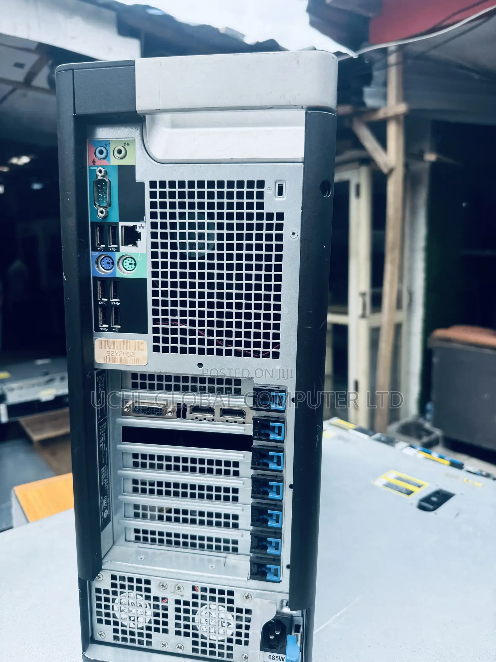 Desktop Computer Dell Precision 7810 32GB Intel Xeon HDD 1T