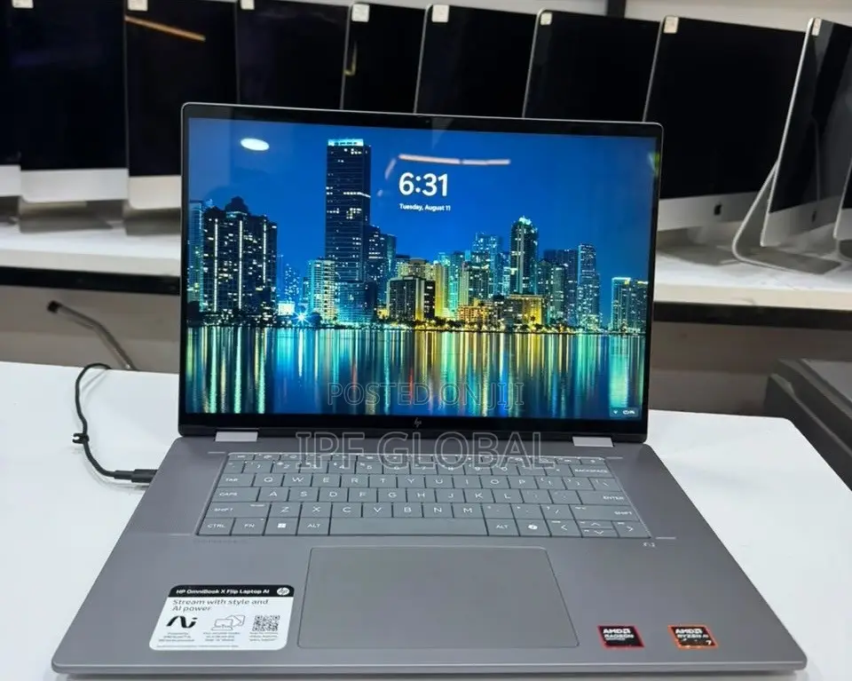 Laptop HP OmniBook X Flip 16" 24GB AMD Ryzen 7 SSD 1T