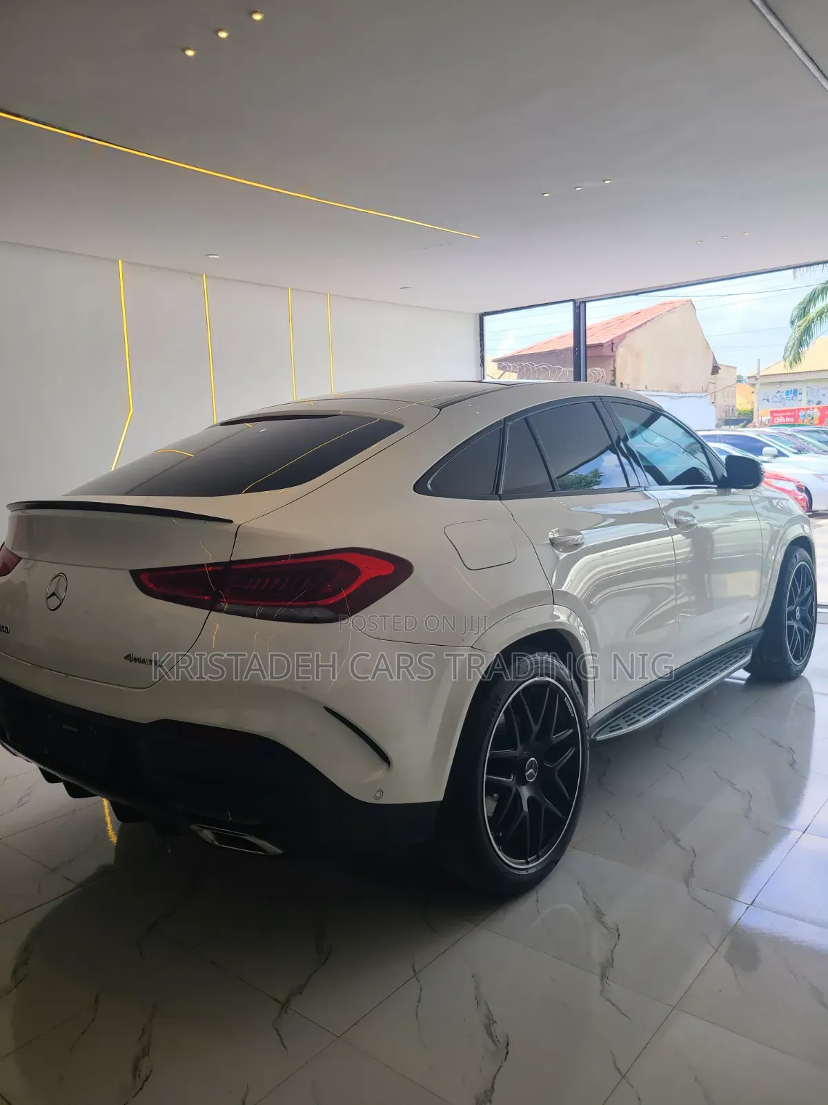 Mercedes-Benz GLE-Class 2022 White