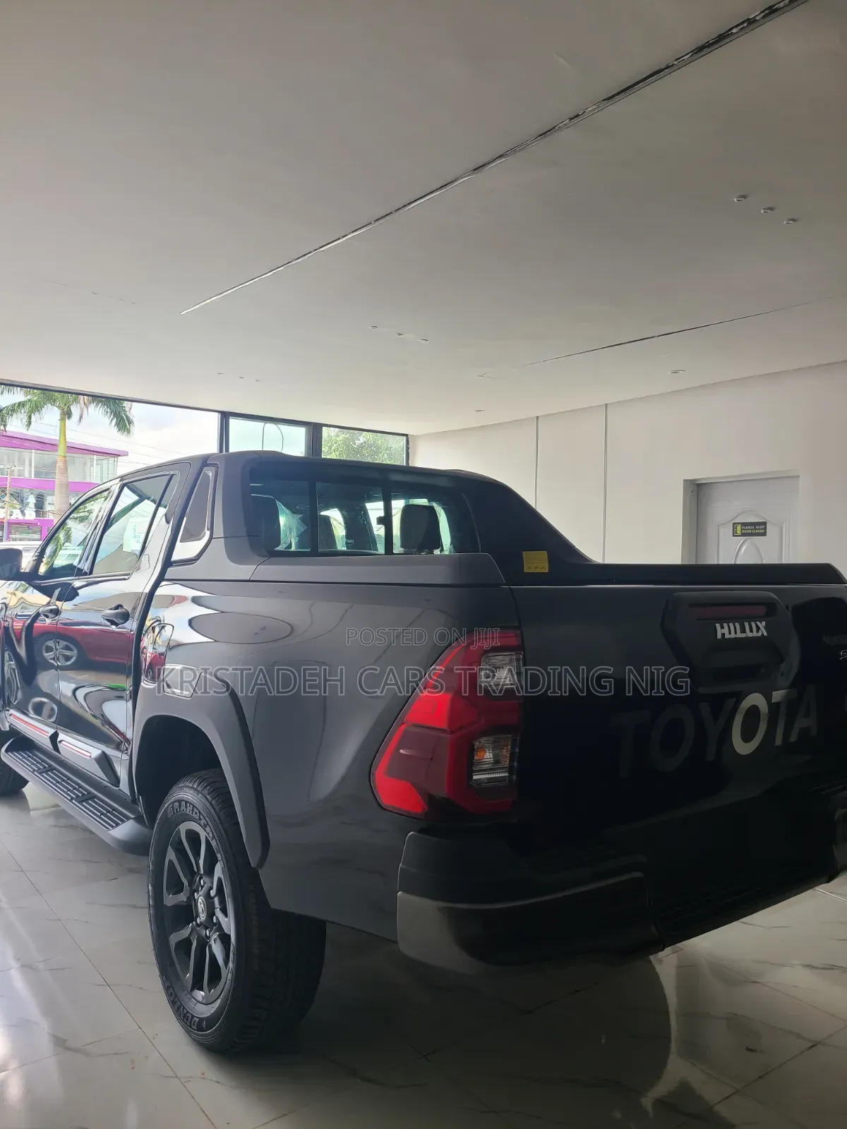 New Toyota Hilux 2026 Black