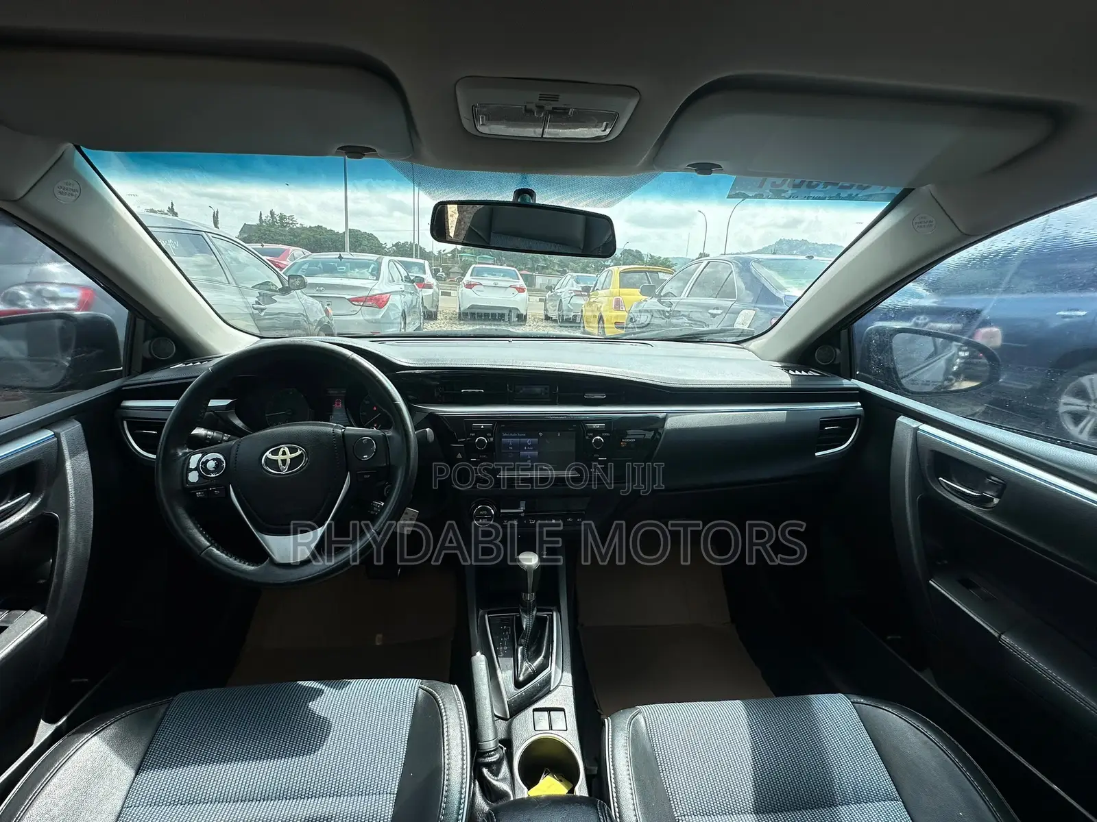 Toyota Corolla 2015 Black