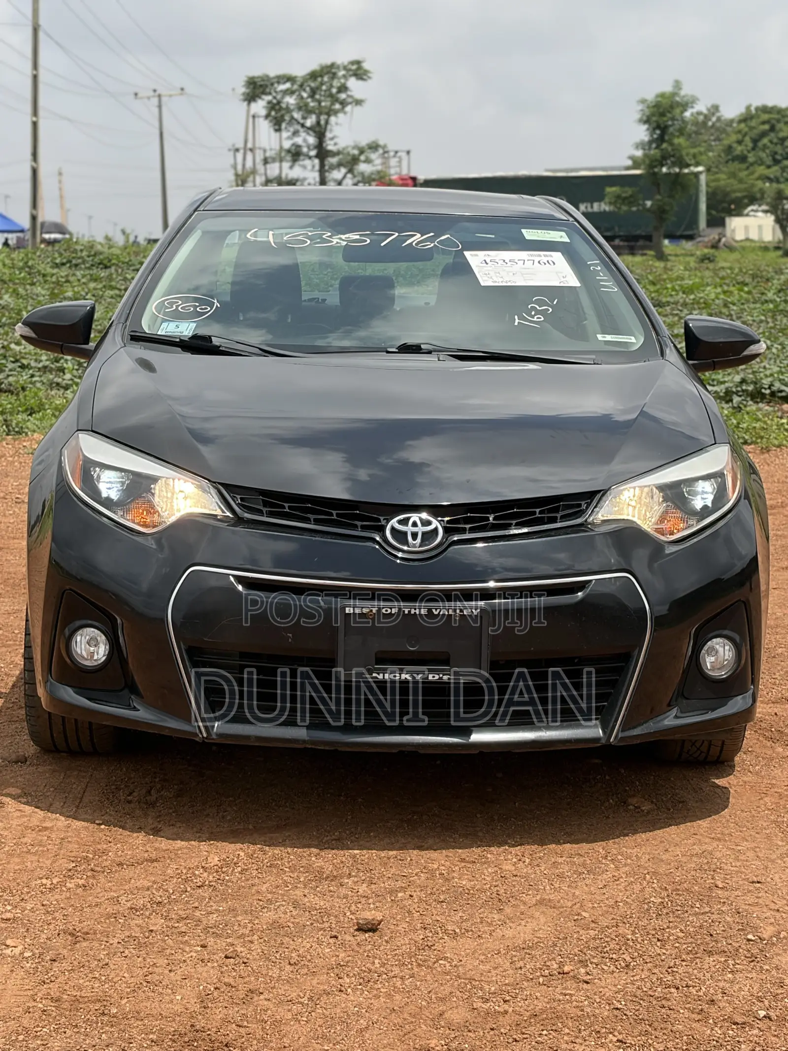 Toyota Corolla S Premium 4dr Sedan (1.8L 4cyl CVT) 2014 Black