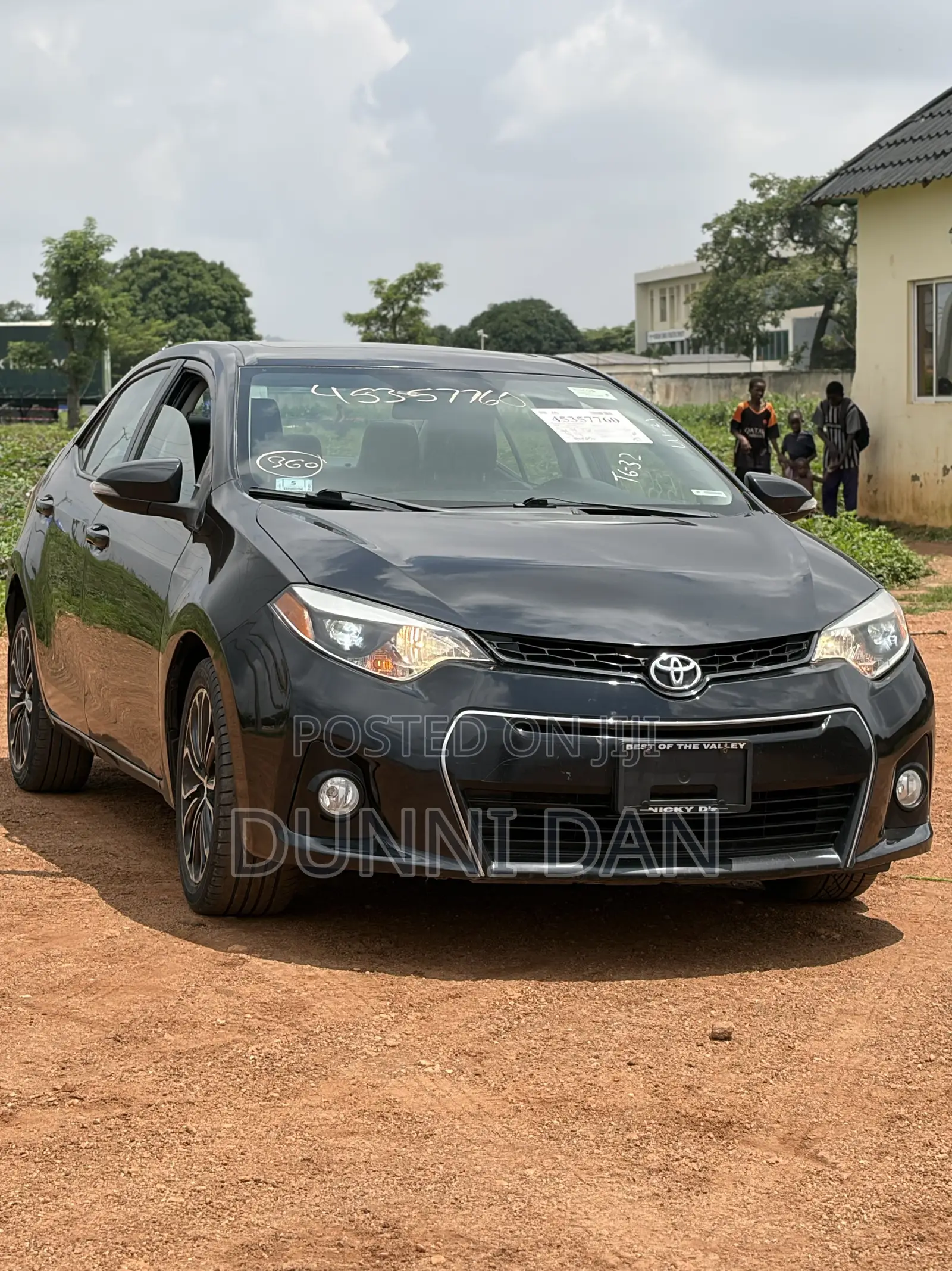 Toyota Corolla S Premium 4dr Sedan (1.8L 4cyl CVT) 2014 Black